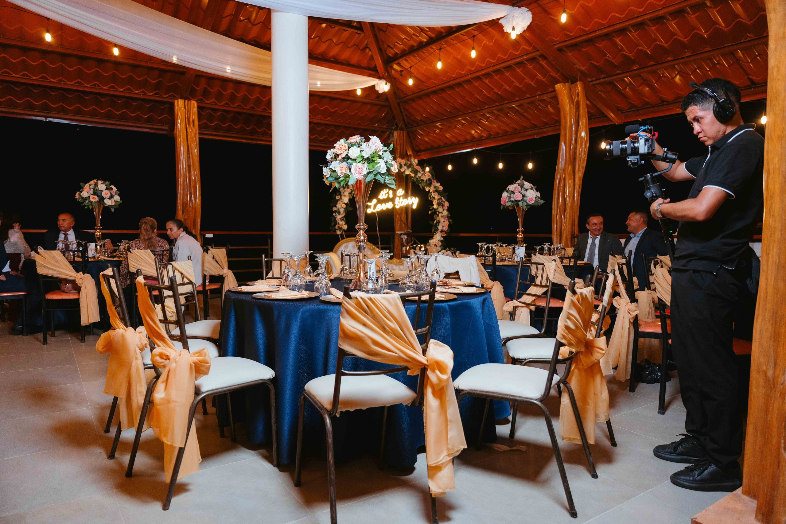 Jennifer y Vladimir. Fotógrafo de bodas en Loja Ecuador | Piero Alvarez PH
