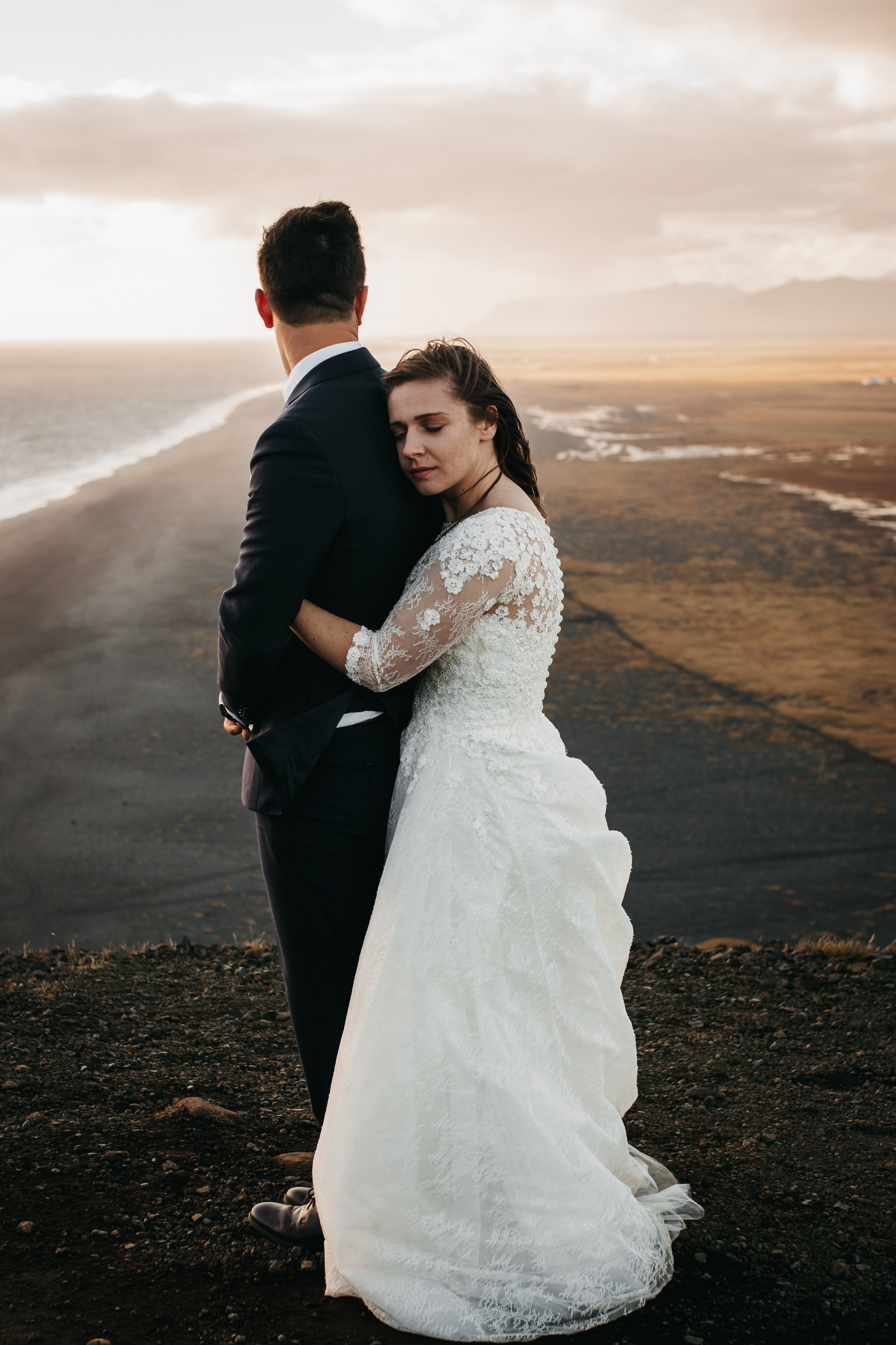 B & A. Fotograf Nunta Iasi - Hearts & Pictures