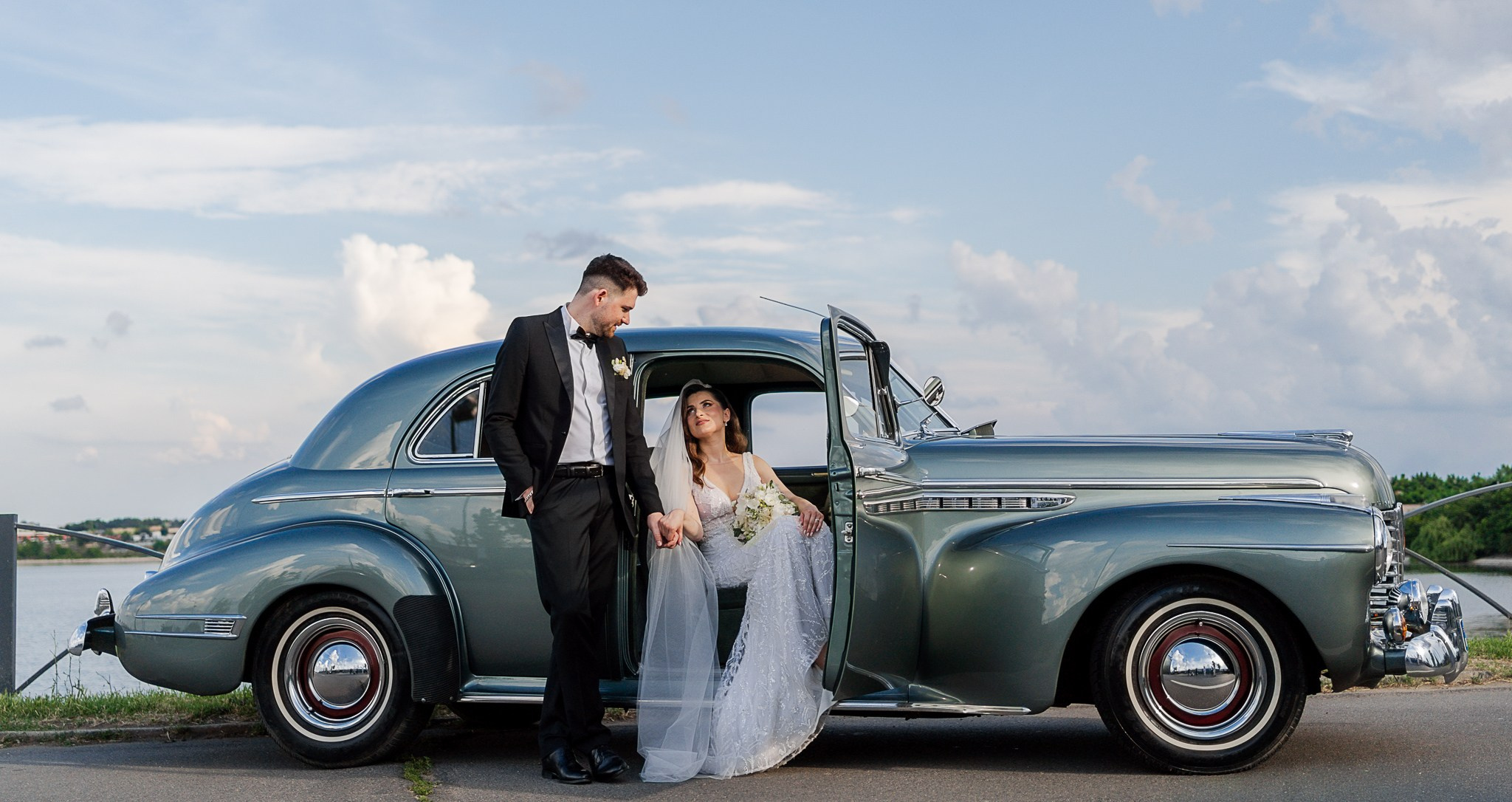 Anca & Cosmin. Wedding and Event Photographer— Bucharest, Romania