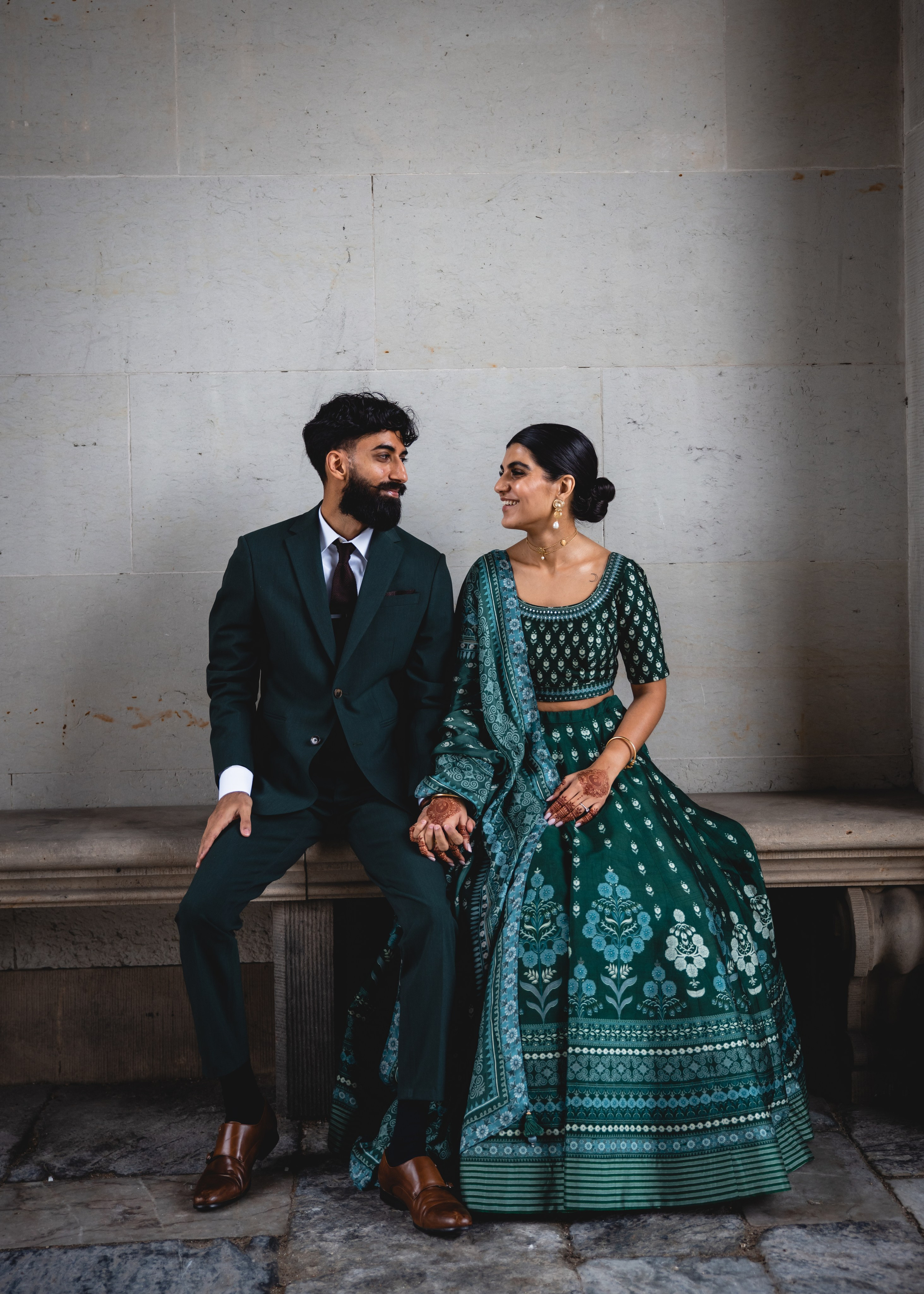 Indian style. Professional wedding photographer in Copenhagen, Denmark — Julia Byron