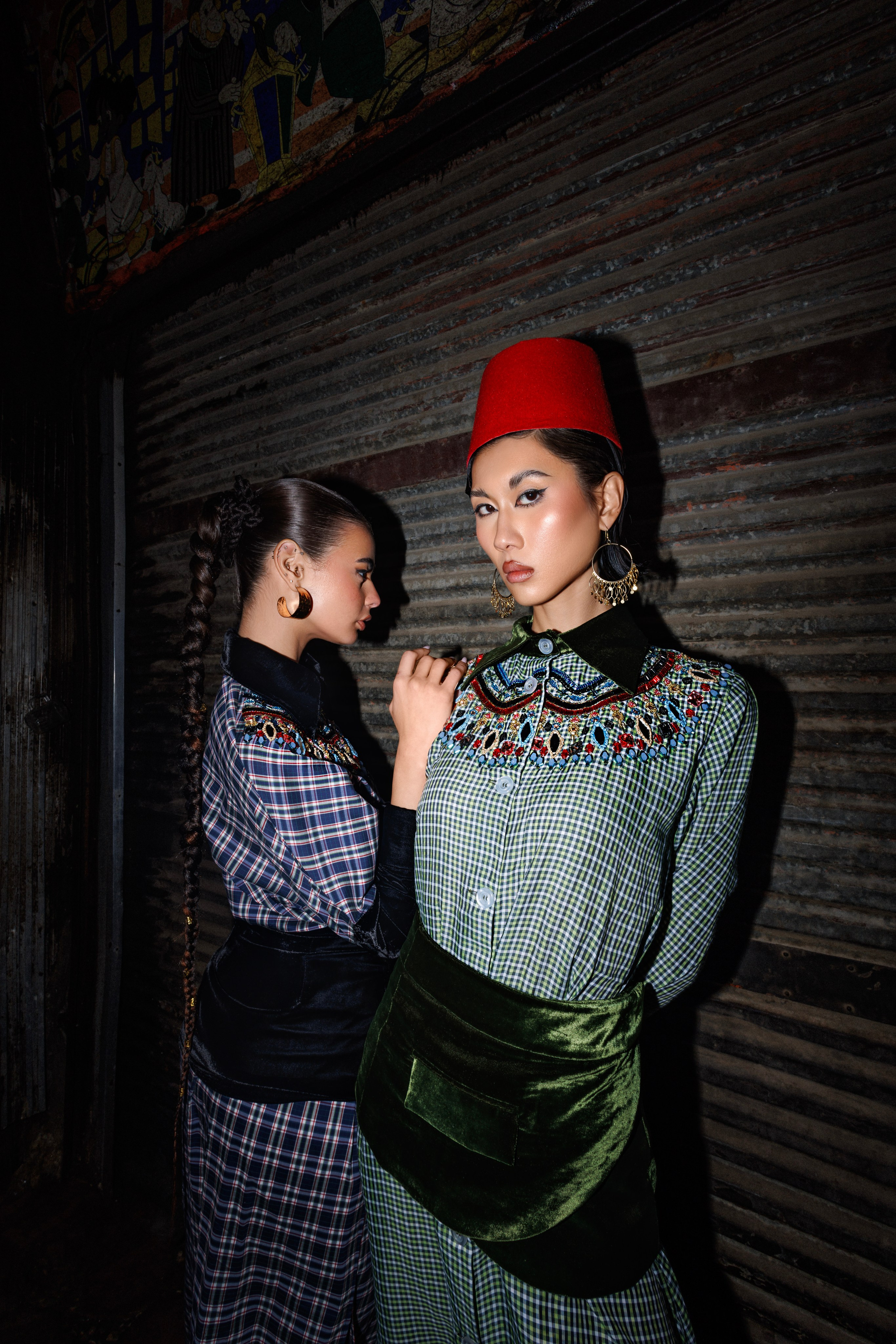 Editorial Abayas Outside. InHype Studio