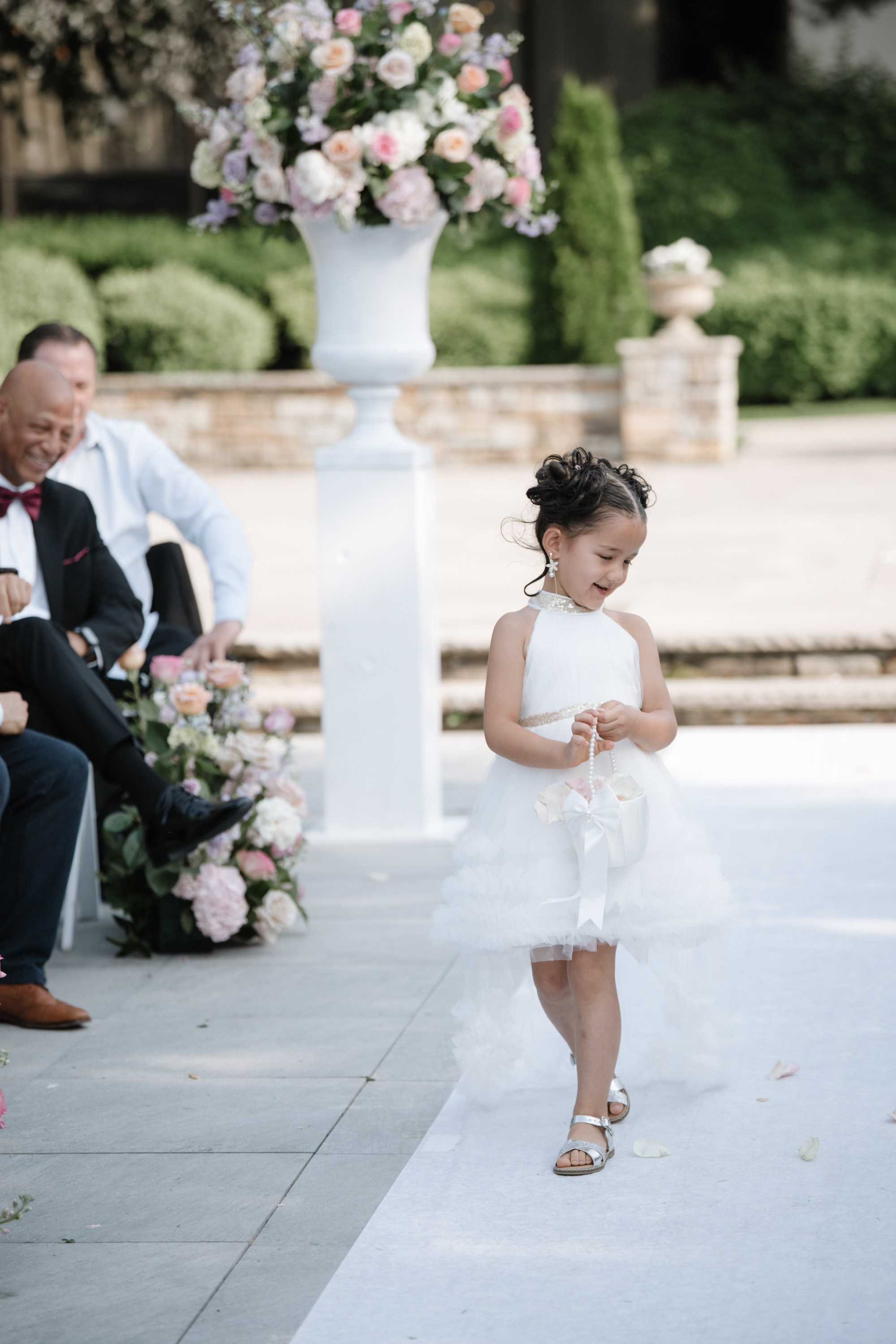 A stunning wedding with Asian style. Portrait and wedding photographer in New York