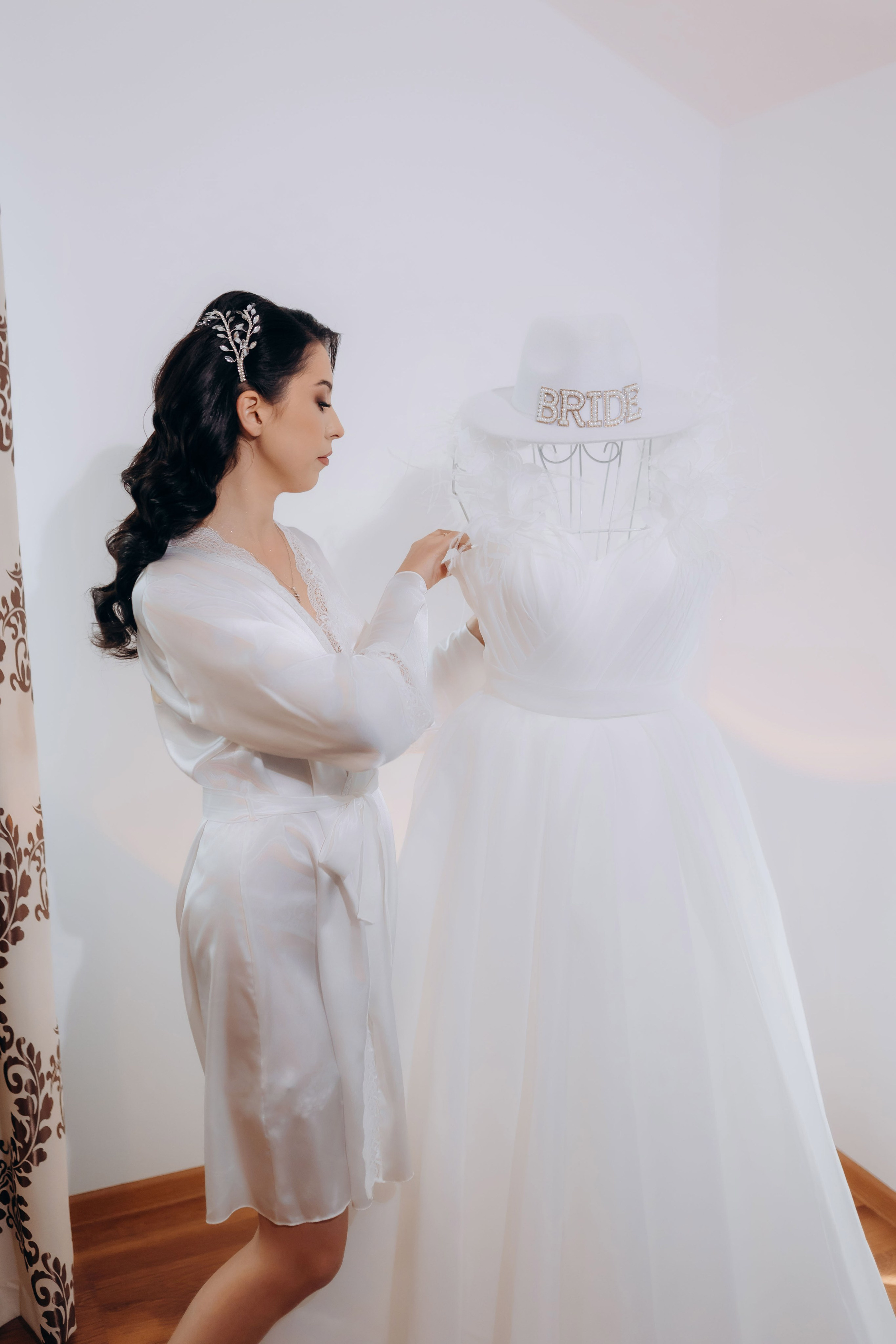 Loredana & Emilian – Ziua Nunții | Videografie - fotografie Botez Suceava, Iași, Botoșani. Servicii foto-video profesionale, pentru momente de neuitat