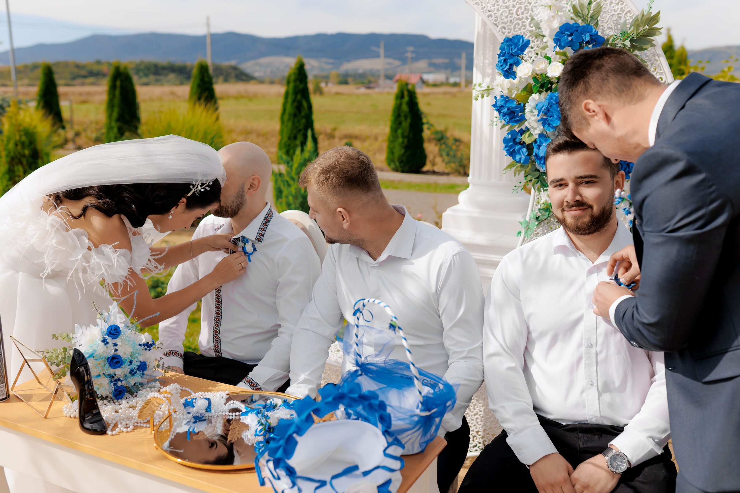 Loredana & Emilian – Ziua Nunții | Videografie - fotografie Botez Suceava, Iași, Botoșani. Servicii foto-video profesionale, pentru momente de neuitat