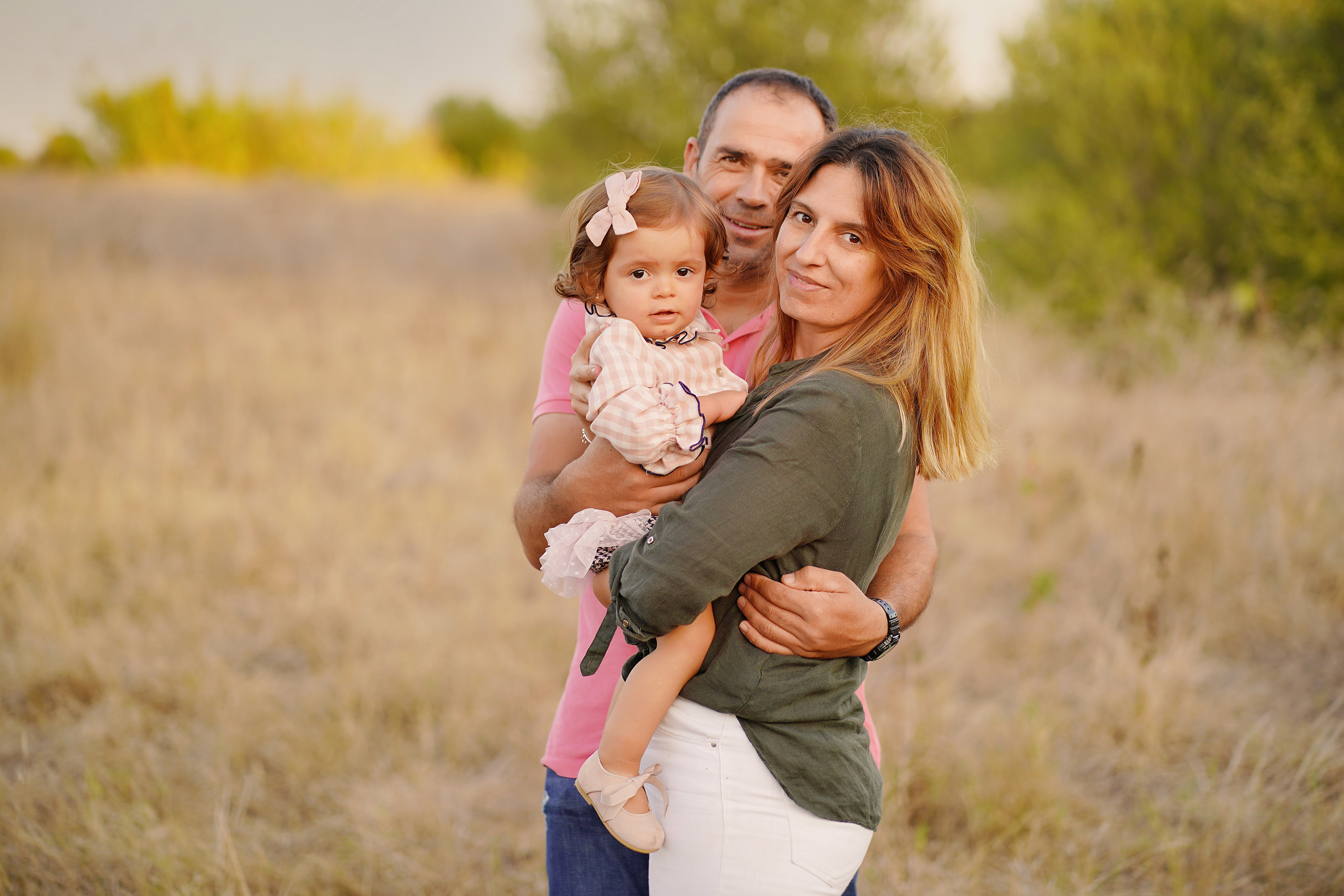 Lola bautizo para album. Fotógrafo de bodas y familias en España, Málaga, Marbella