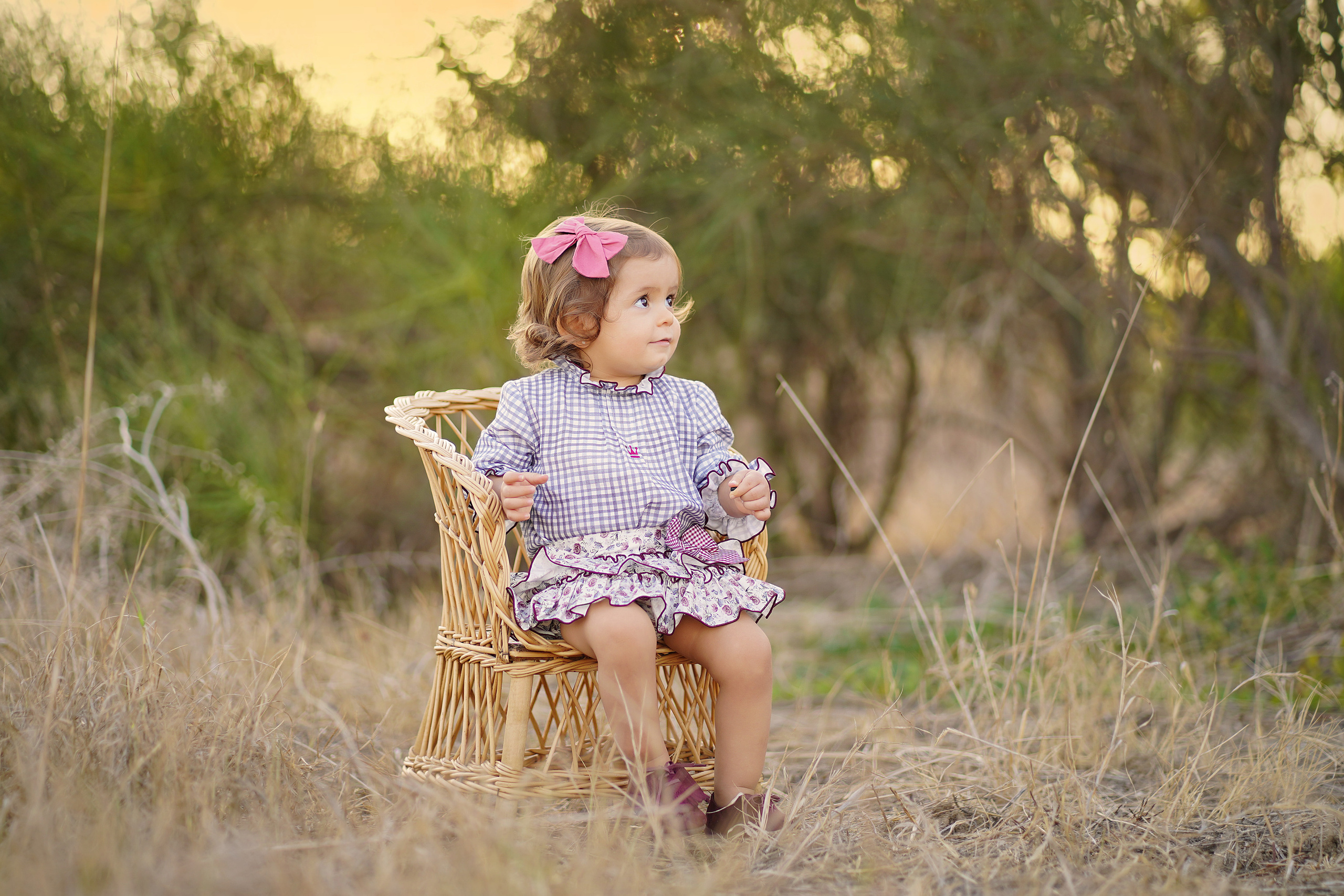 Lola bautizo para album. Fotógrafo de bodas y familias en España, Málaga, Marbella