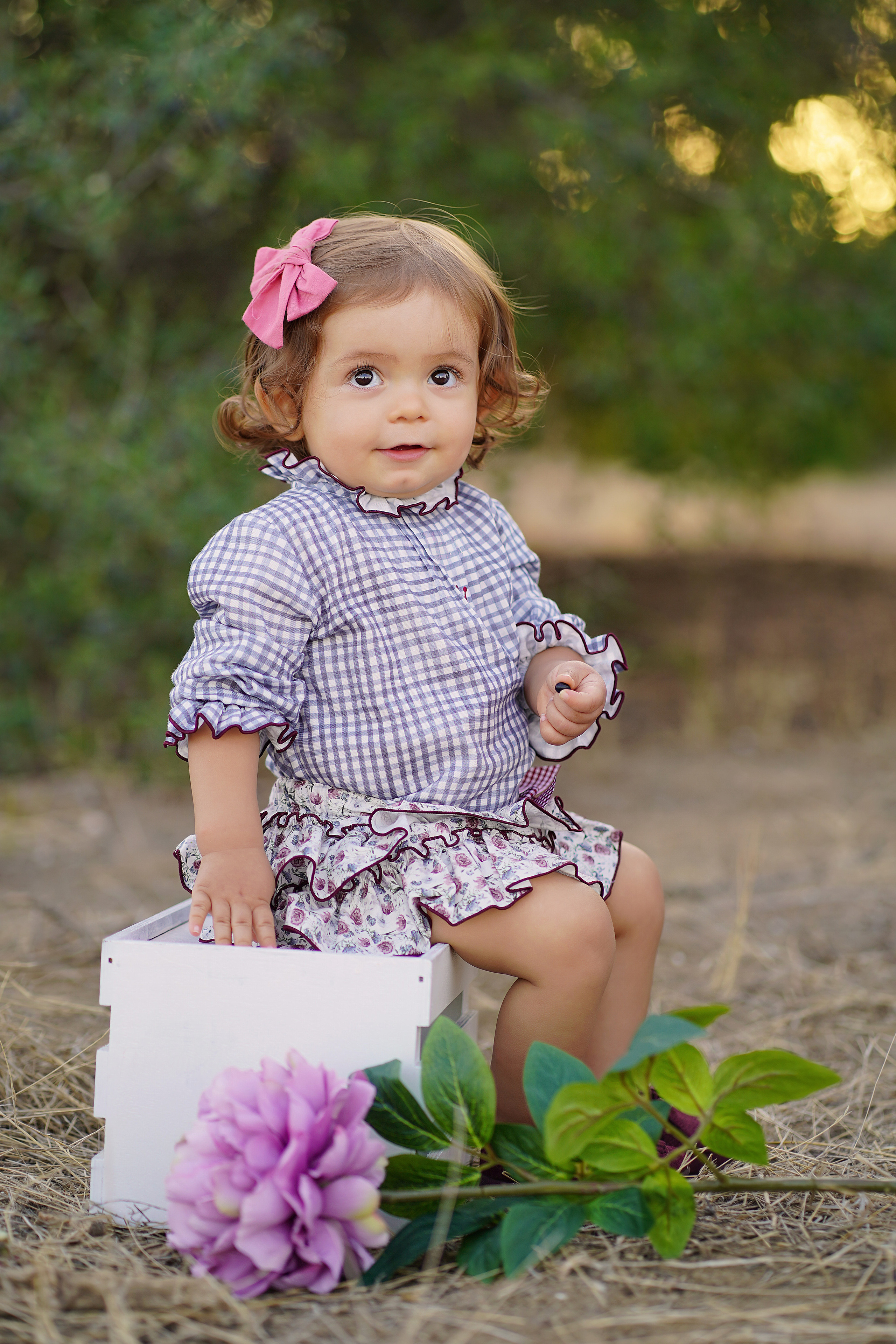 Lola bautizo para album. Fotógrafo de bodas y familias en España, Málaga, Marbella