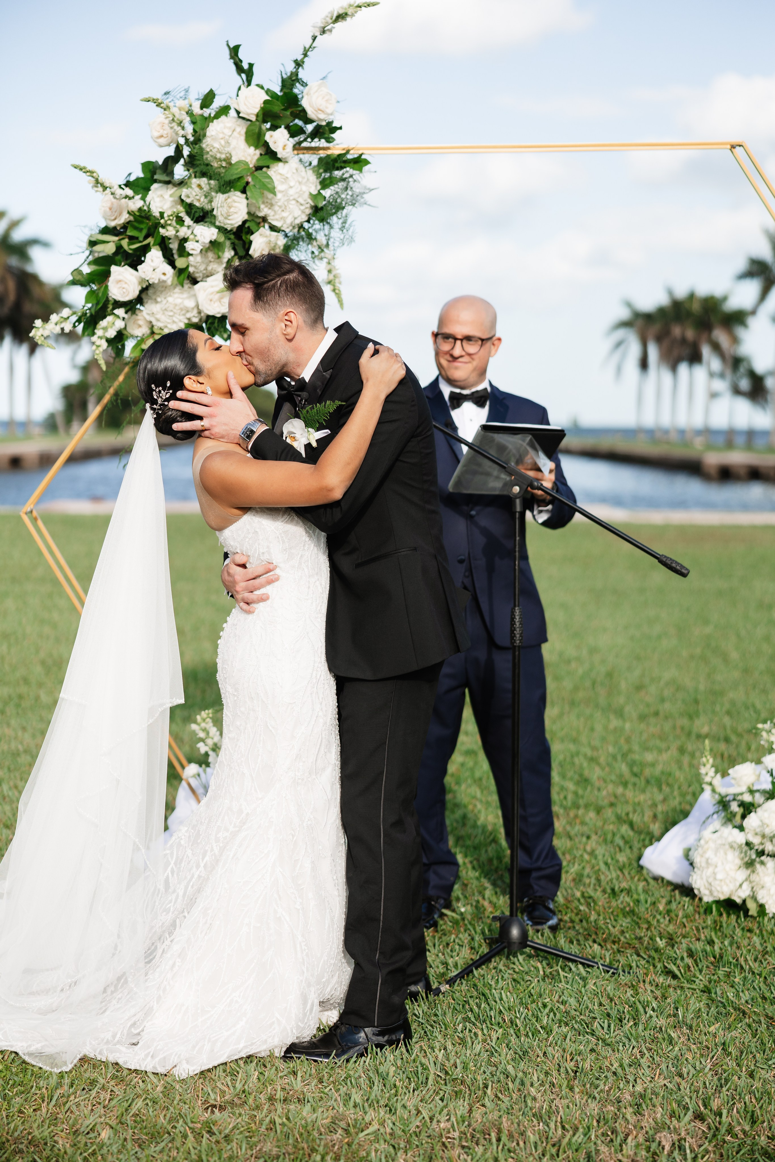 Mariella & Christopher’s Elegant Wedding at Deering Estate. YES I DO PRODUCTION — Wedding photography&videography