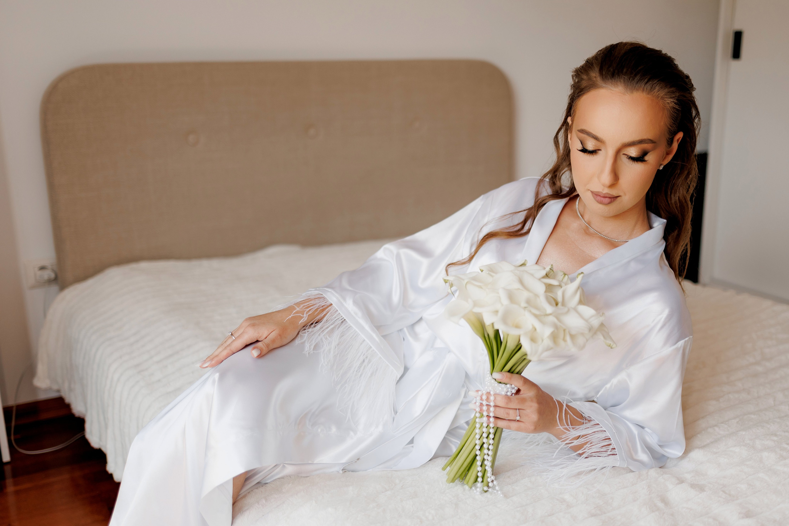 Maria & Vasile. Wedding Photographer, based in Iasi, Romania, but will travel all over the globe to make sure you look amazing in all your wedding photos