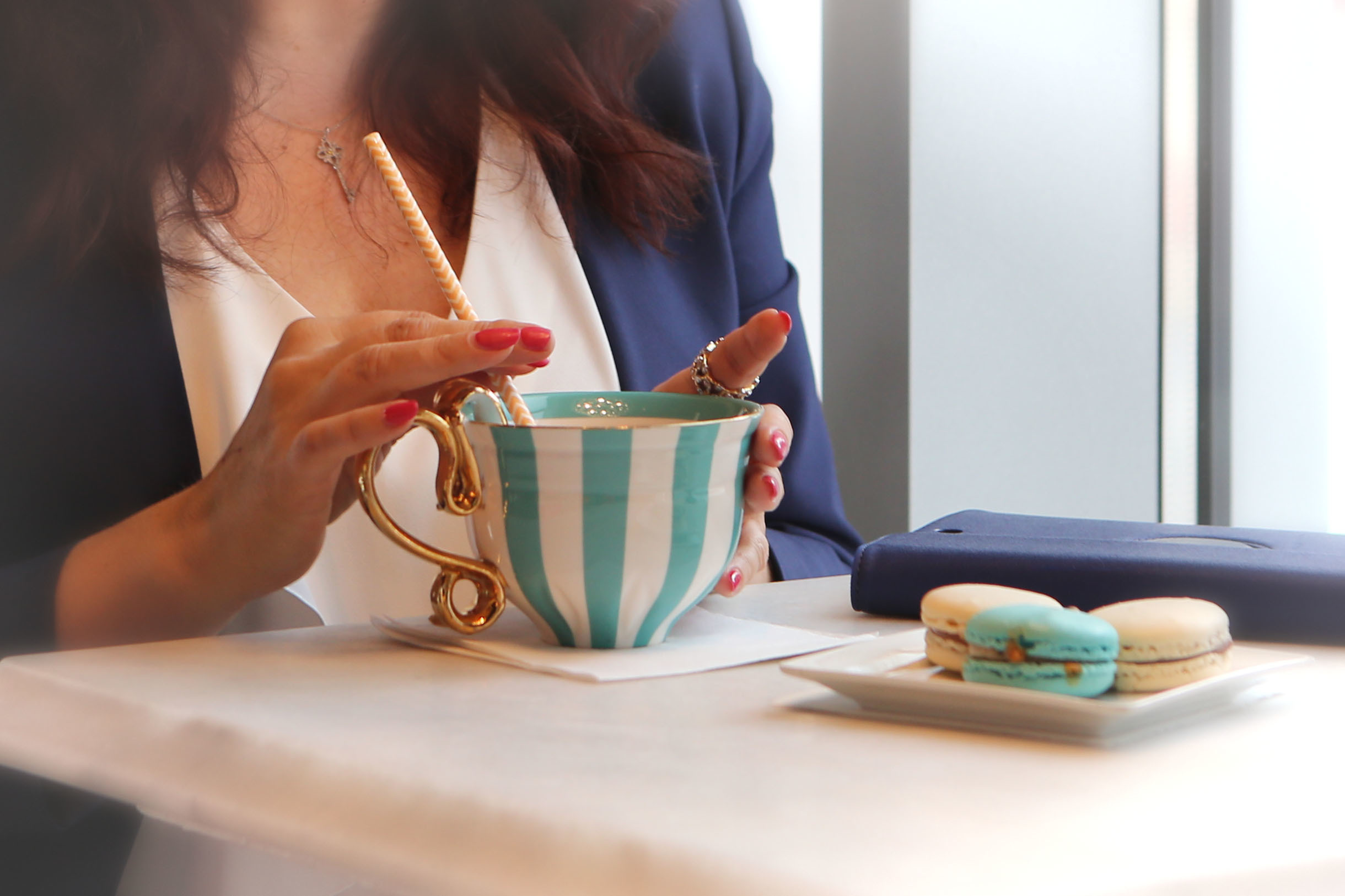 Coffee Time content photoshoot. YuAnna studio. Family & Kids Photographer in Seattle area, located in