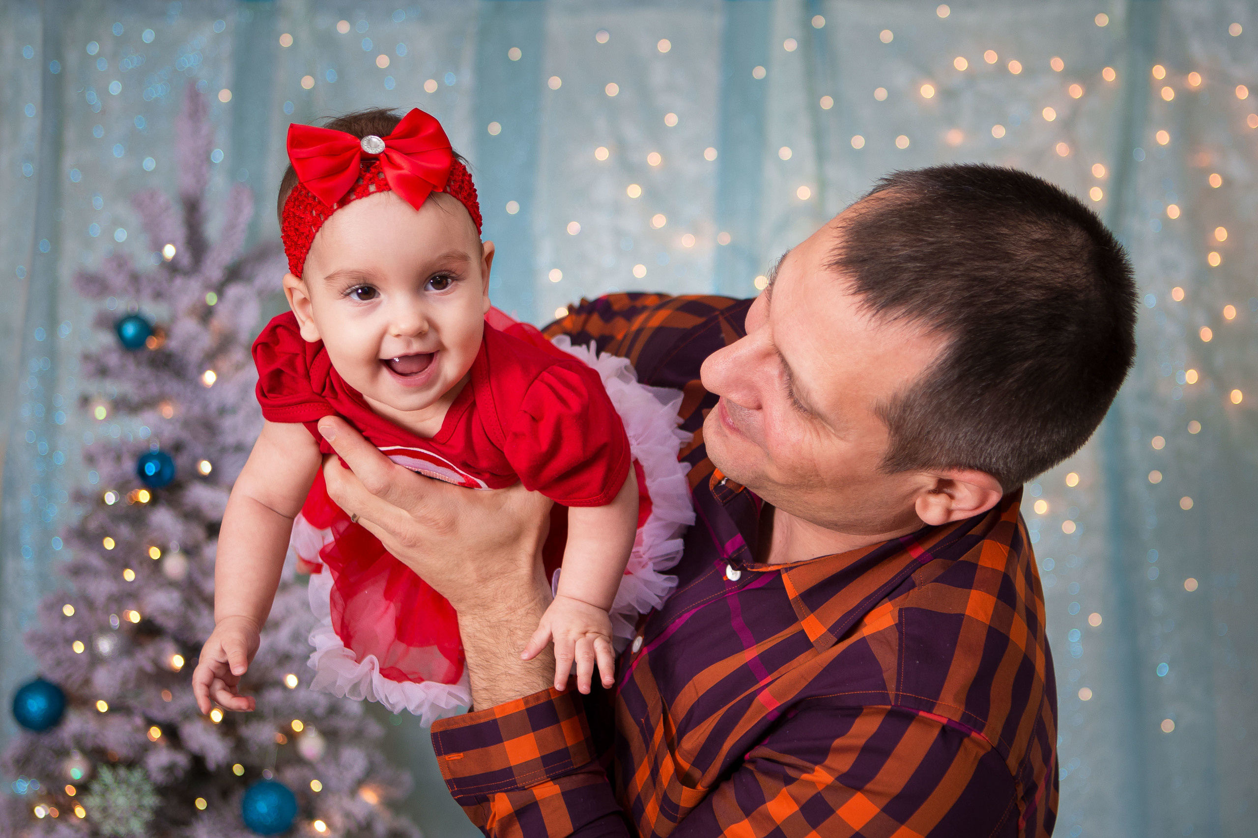 Newborn. YuAnna studio. Family & Kids Photographer in Seattle area, located in
