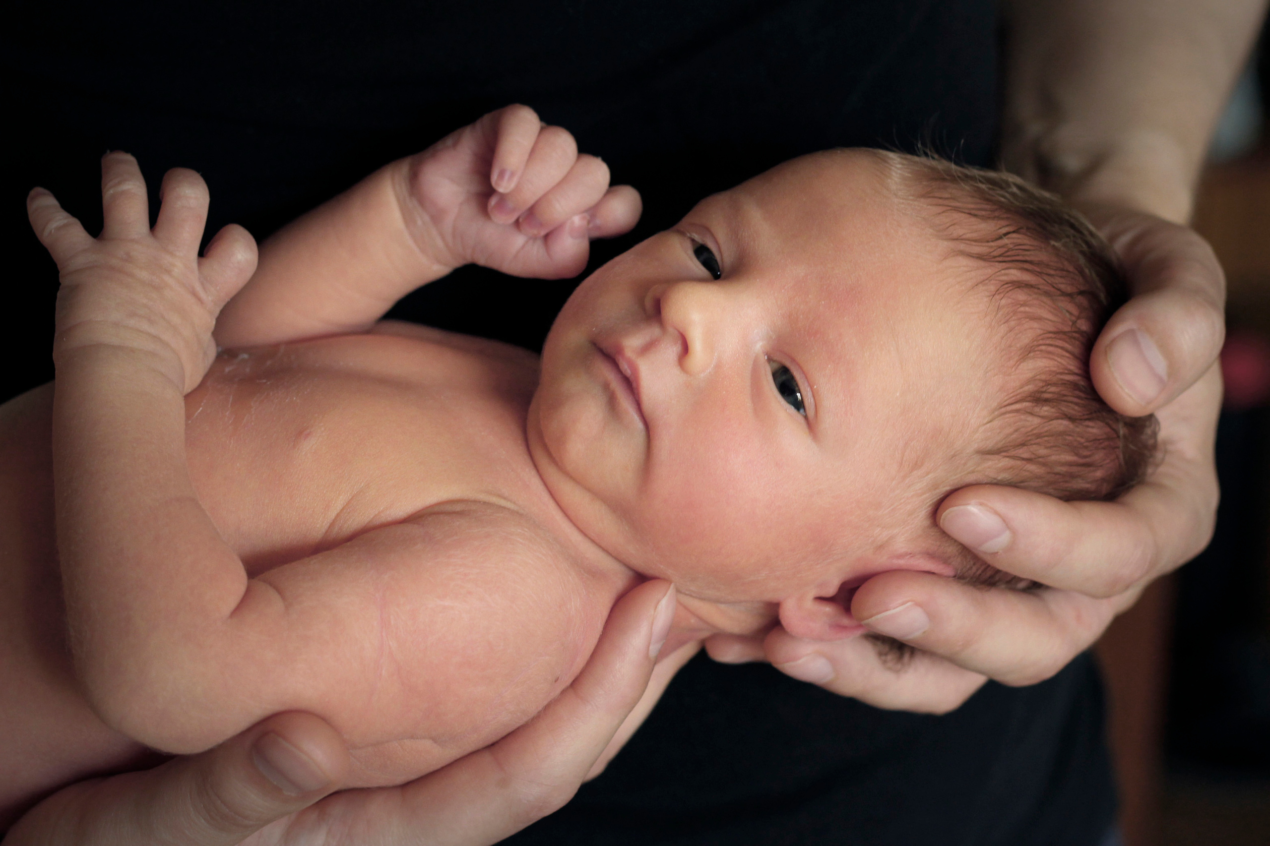 Newborn. YuAnna studio. Family & Kids Photographer in Seattle area, located in