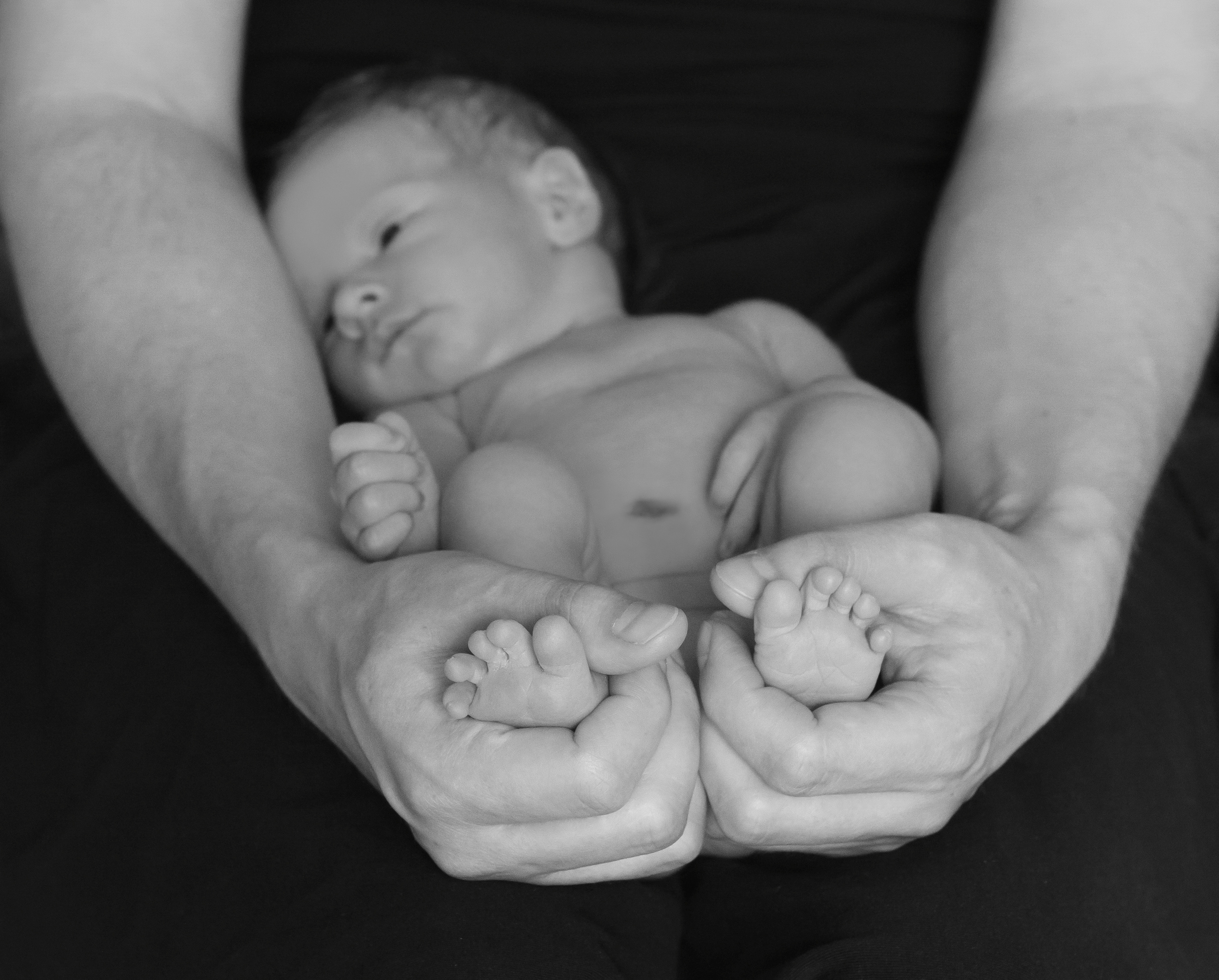 Newborn. YuAnna studio. Family & Kids Photographer in Seattle area, located in