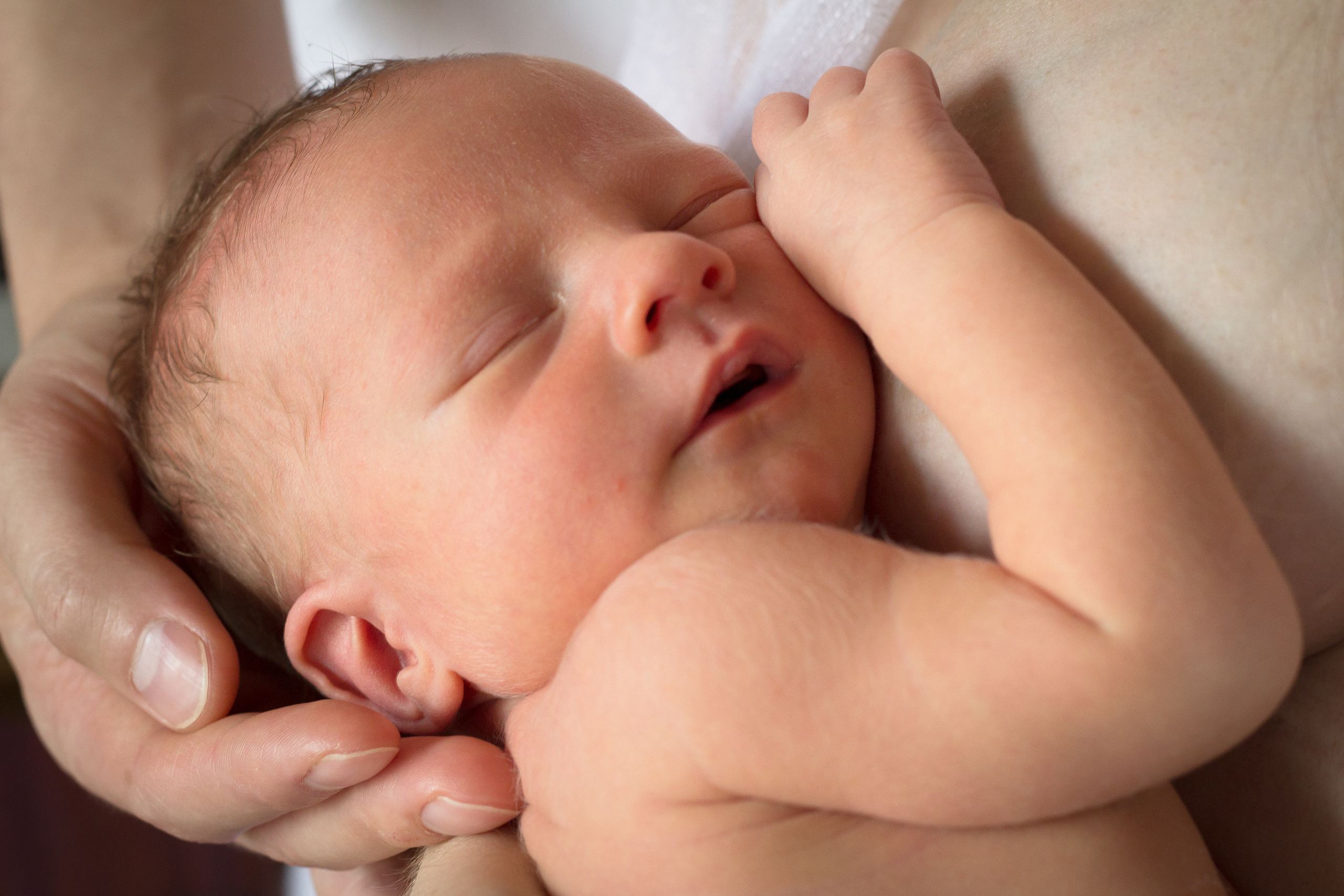 Newborn. YuAnna studio. Family & Kids Photographer in Seattle area, located in