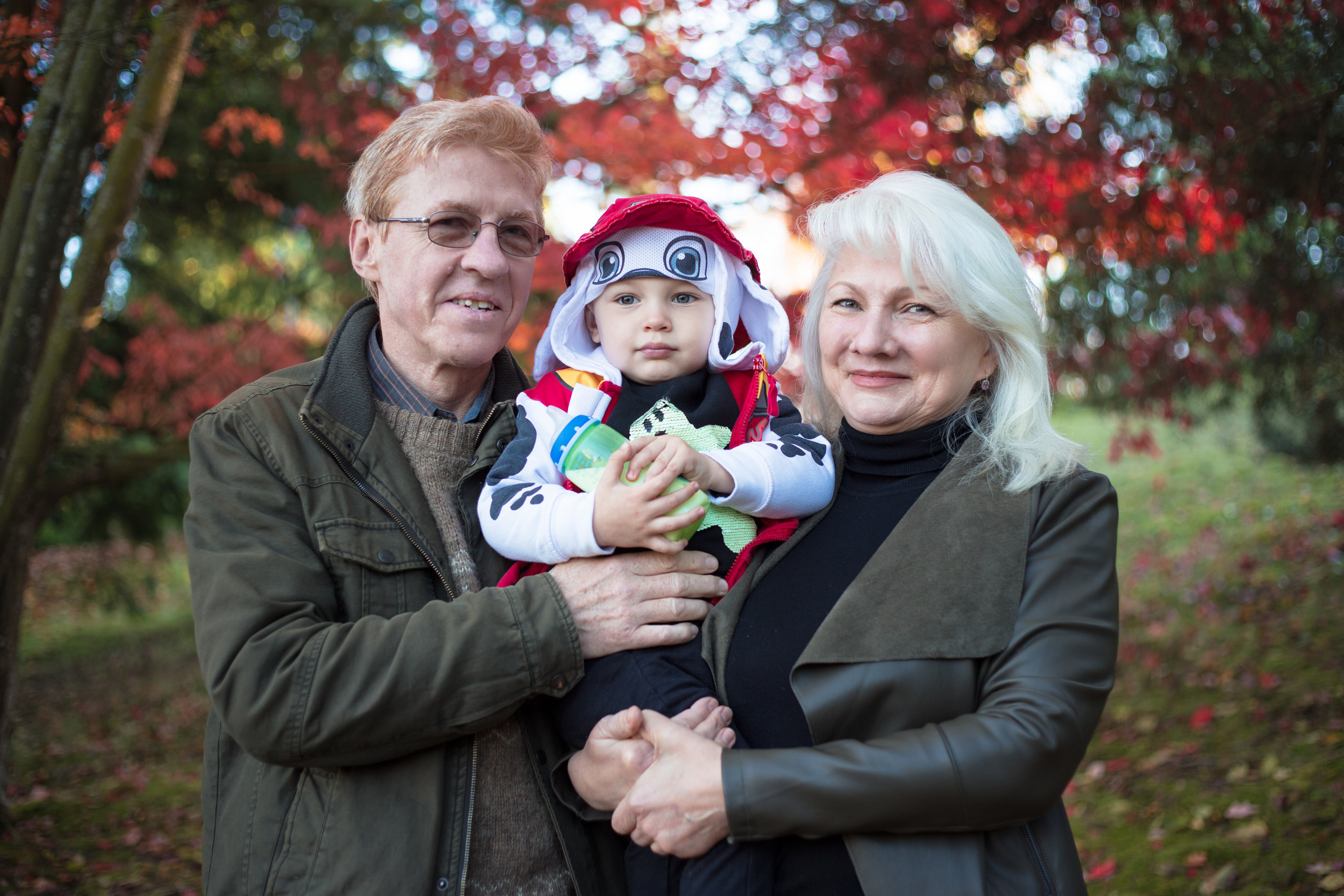 Fall. YuAnna studio. Family & Kids Photographer in Seattle area, located in