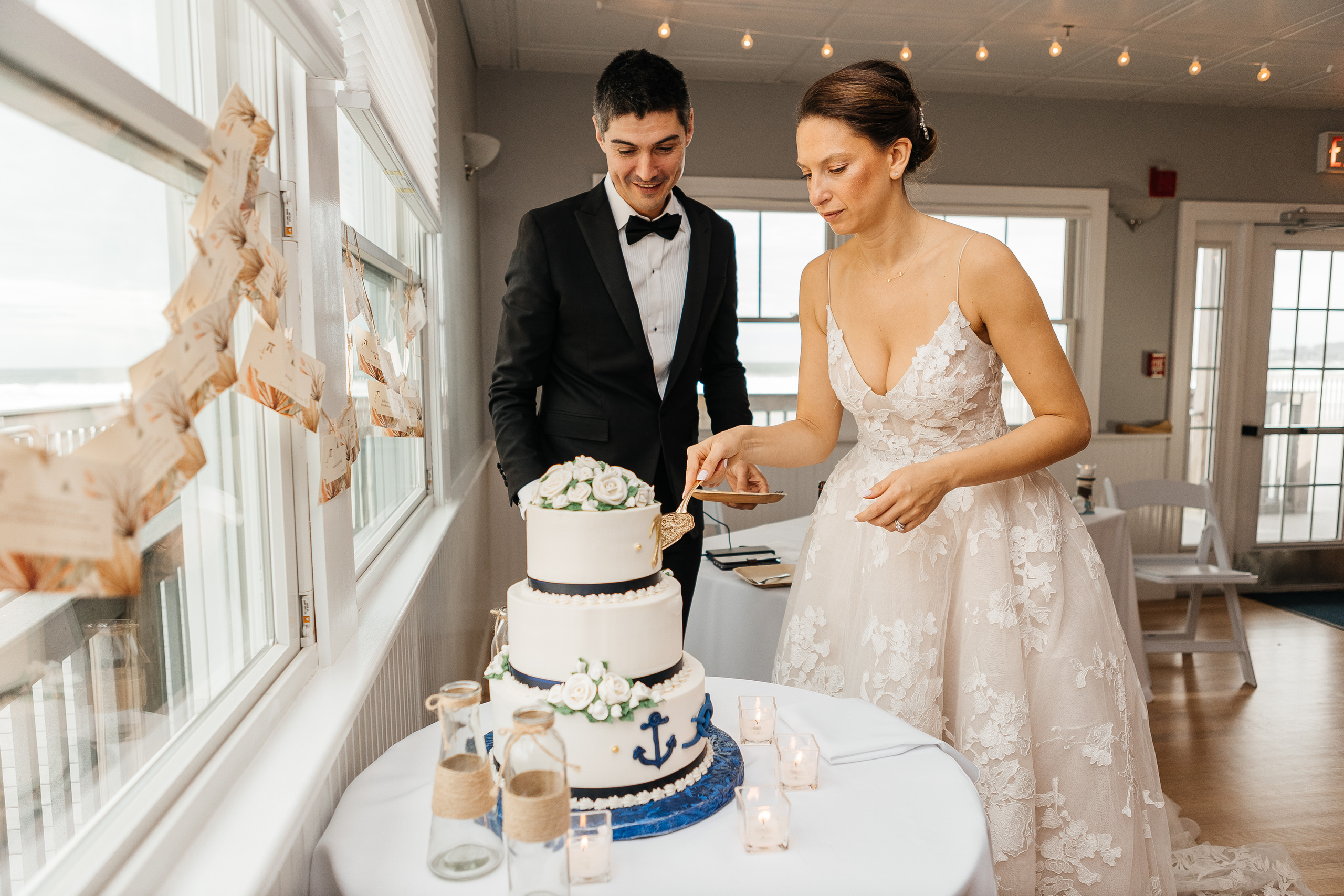 Wedding in Boston. My name is Kate and I am family and wedding photographer