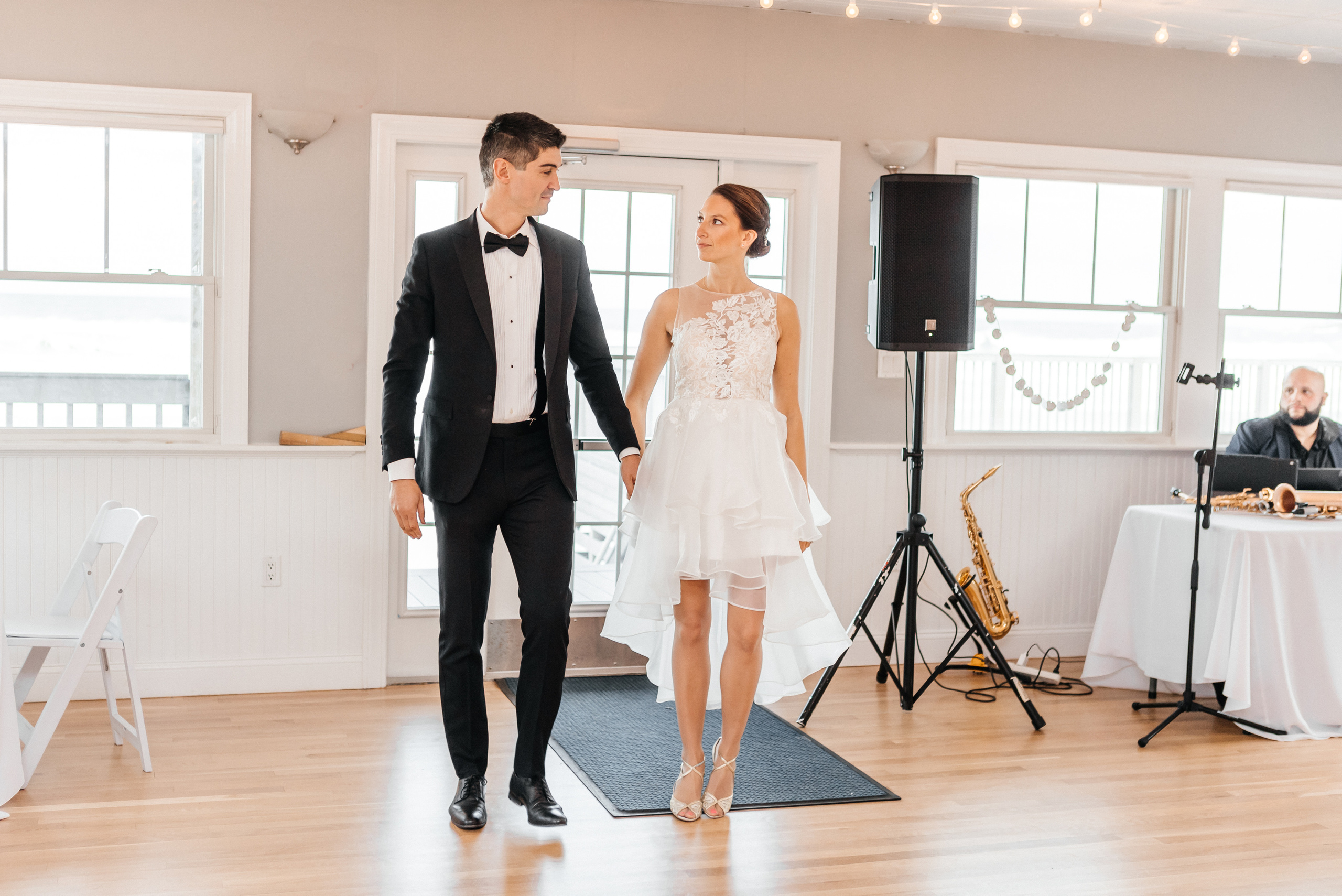 Wedding in Boston. My name is Kate and I am family and wedding photographer