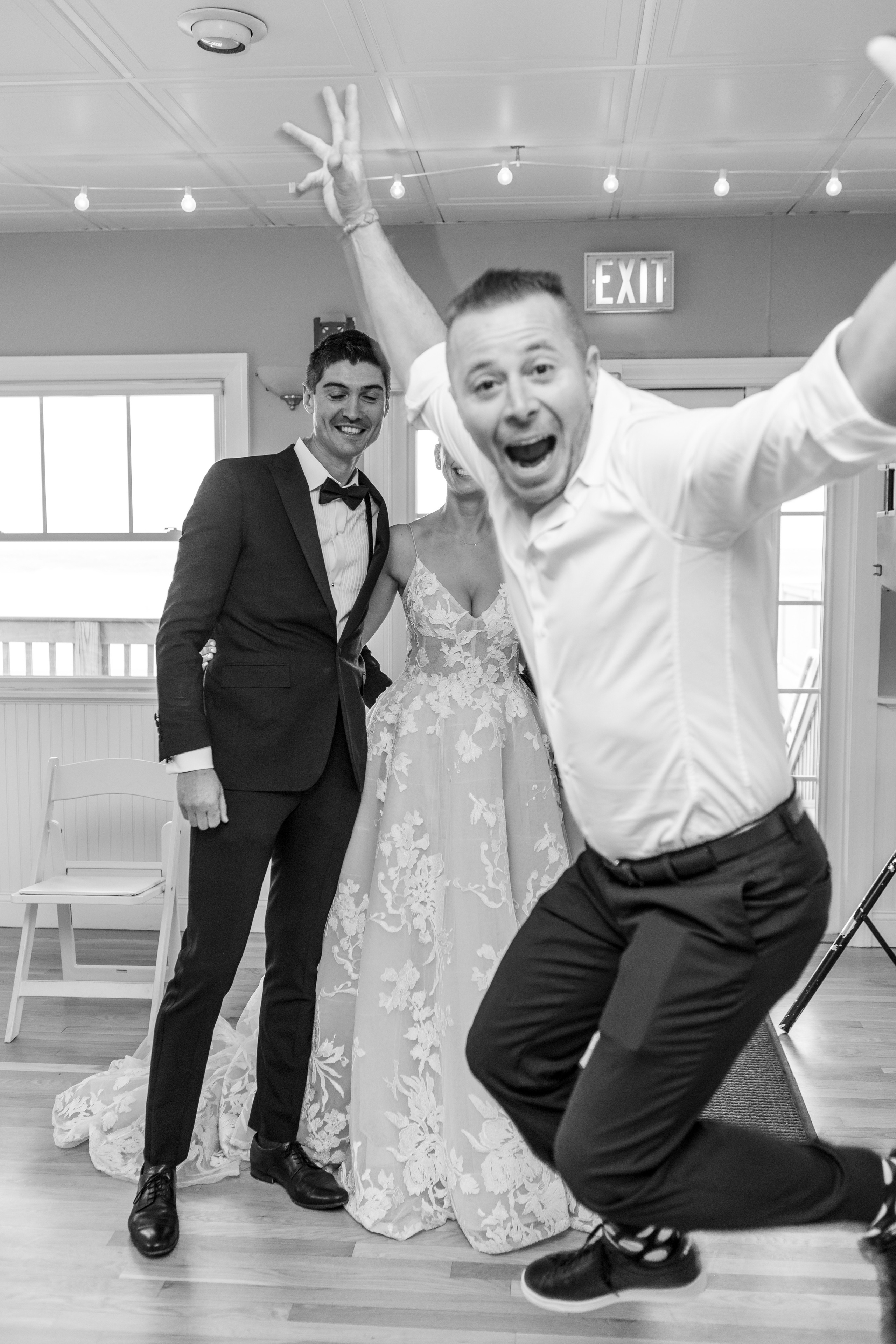 Wedding in Boston. My name is Kate and I am family and wedding photographer