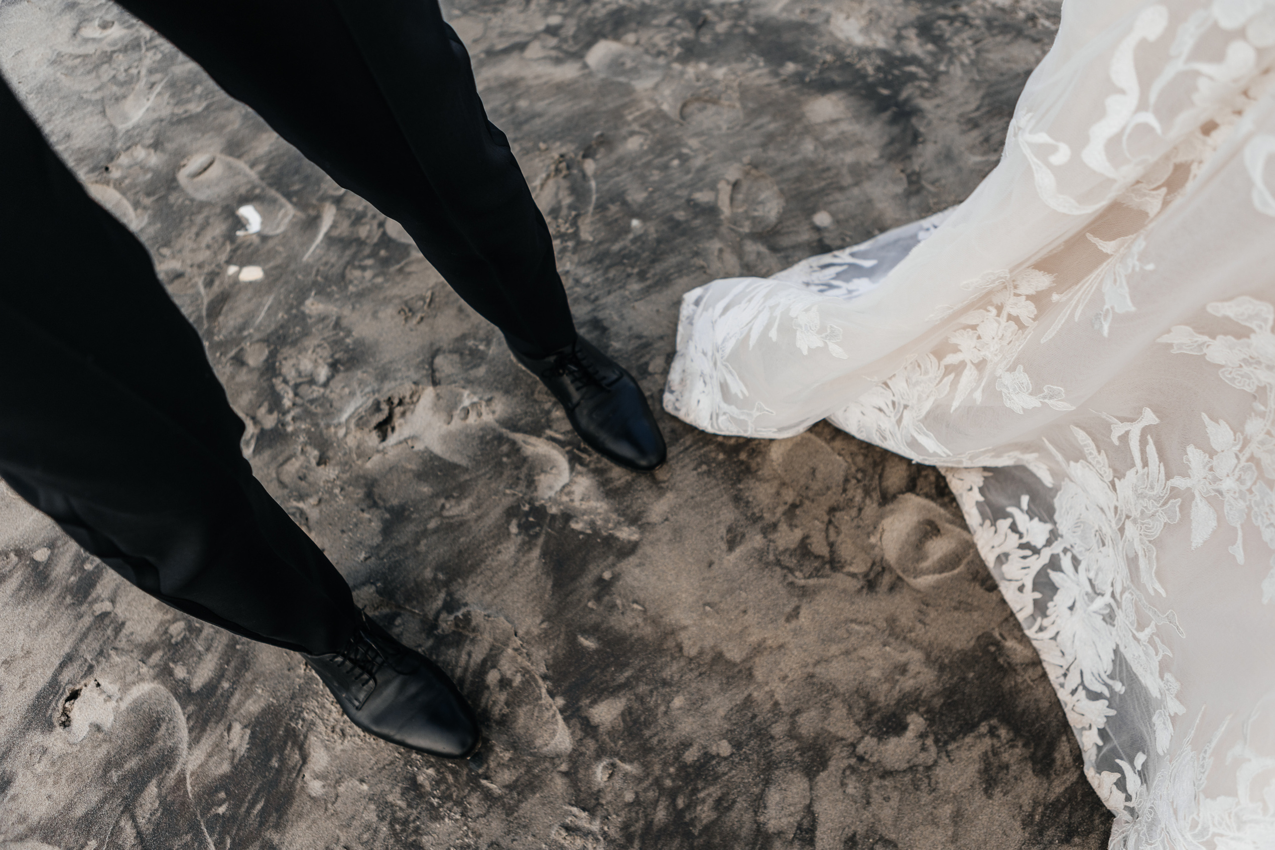 Wedding in Boston. My name is Kate and I am family and wedding photographer