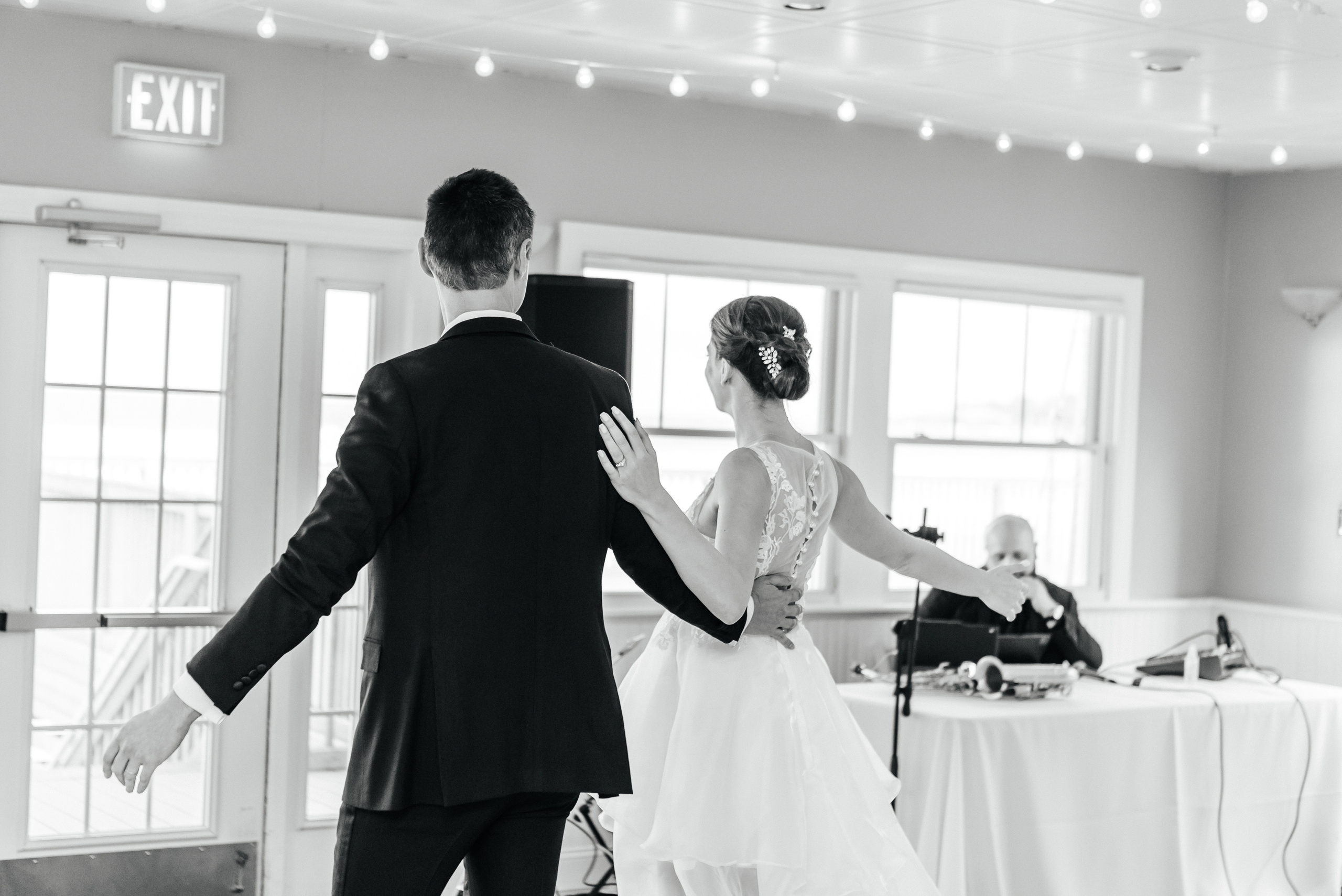 Wedding in Boston. My name is Kate and I am family and wedding photographer