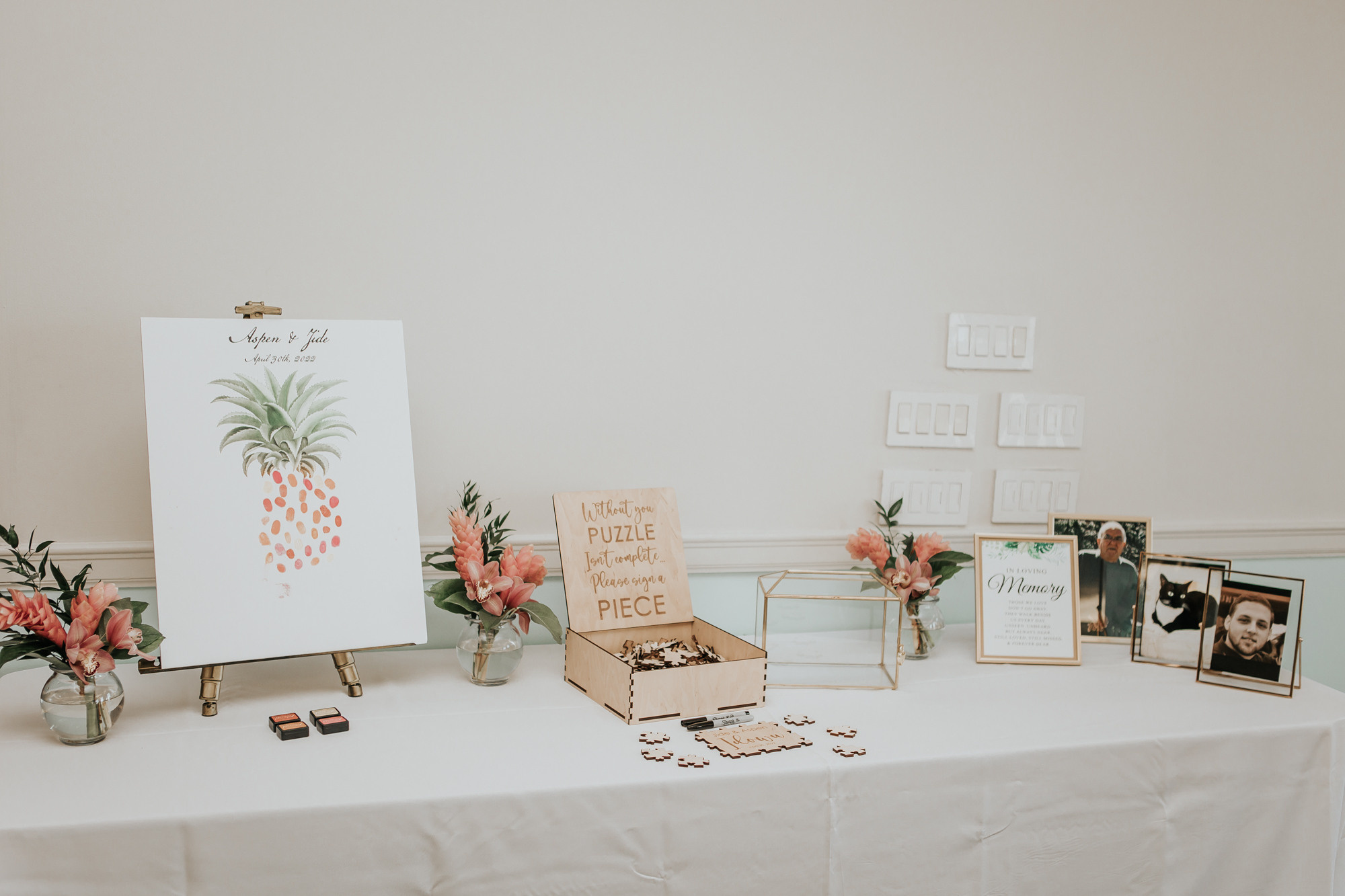 Wedding in Pelican hotel Miami. My name is Kate and I am family and wedding photographer