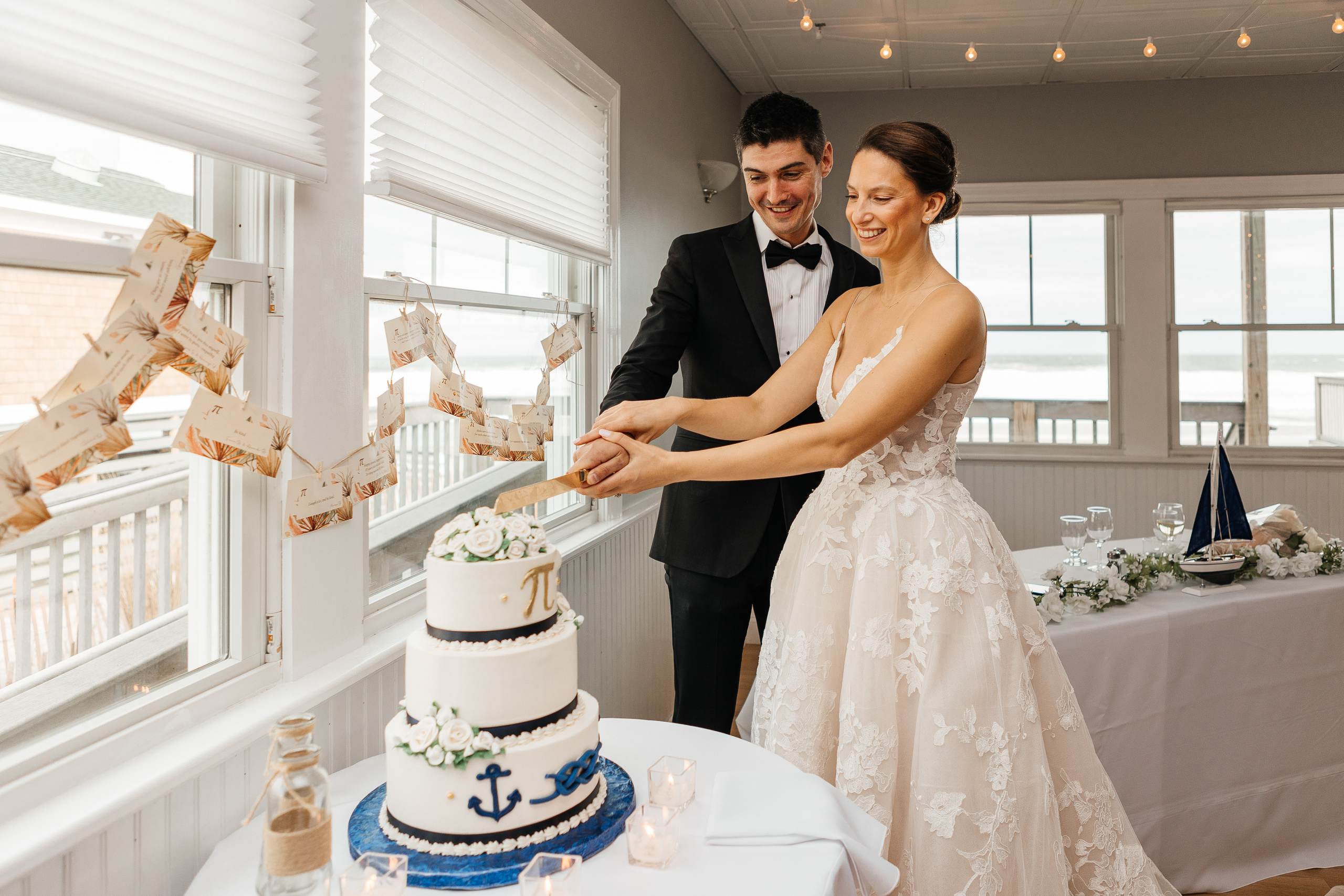 Wedding in Boston. My name is Kate and I am family and wedding photographer