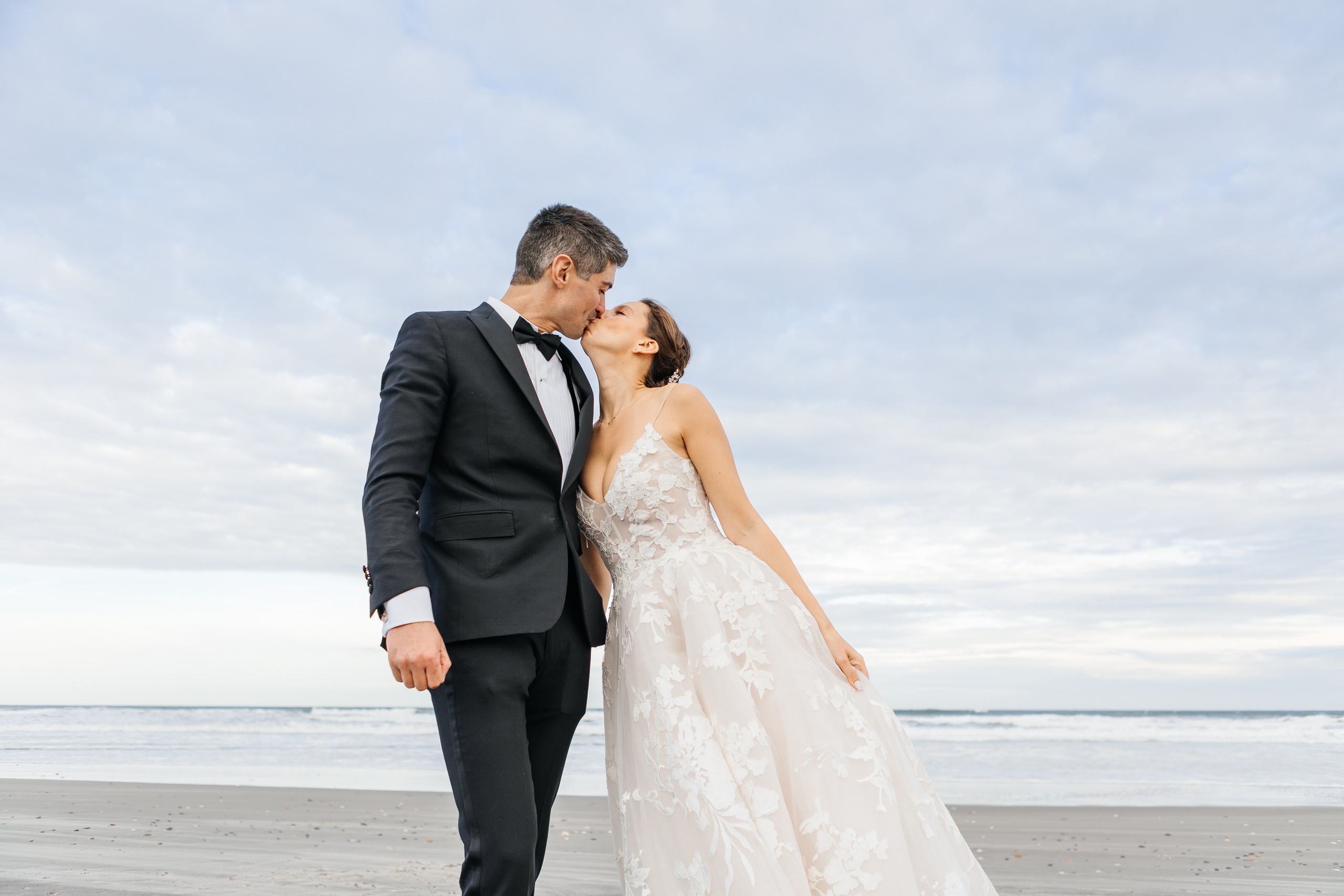 Wedding in Boston. My name is Kate and I am family and wedding photographer