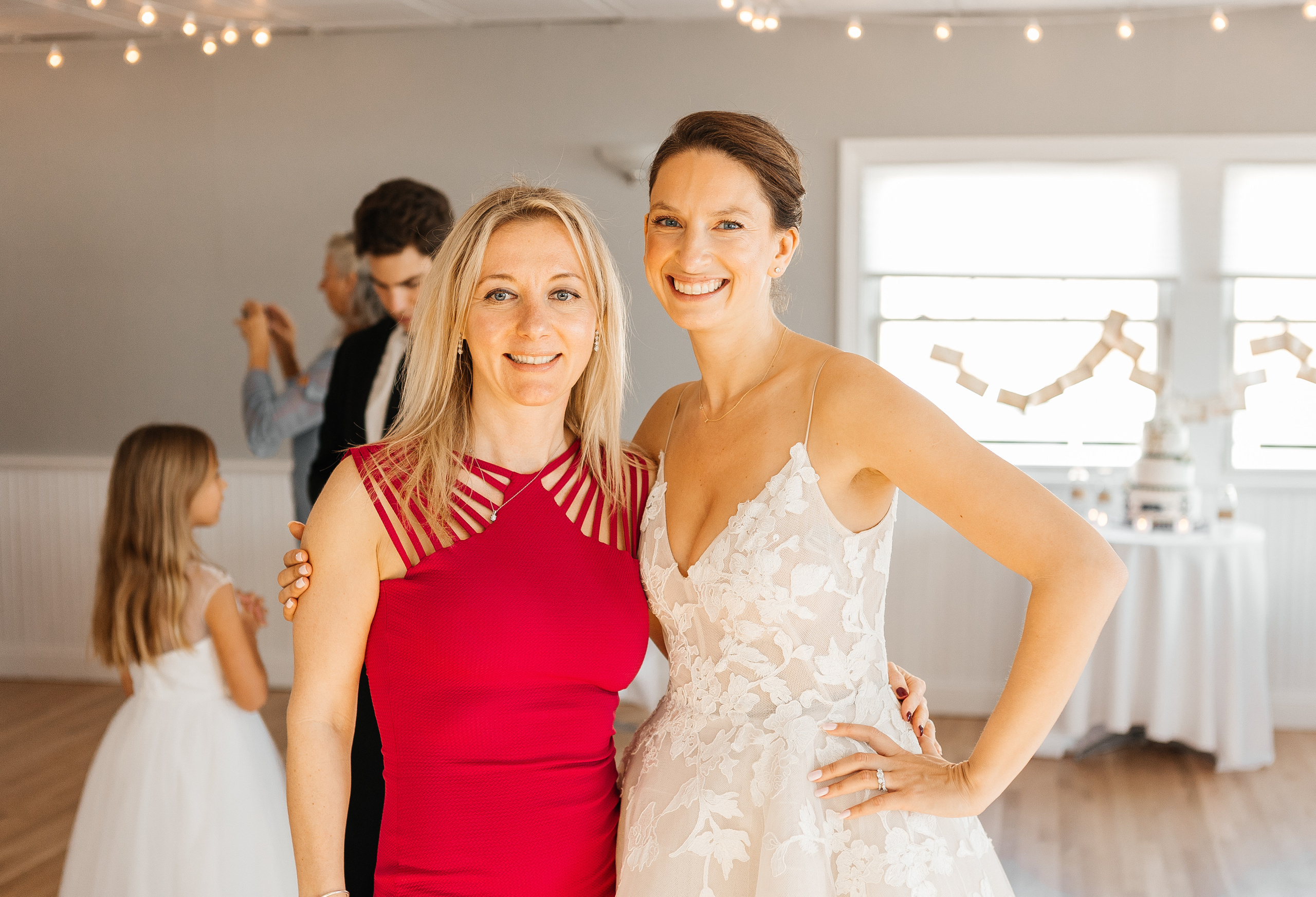 Wedding in Boston. My name is Kate and I am family and wedding photographer