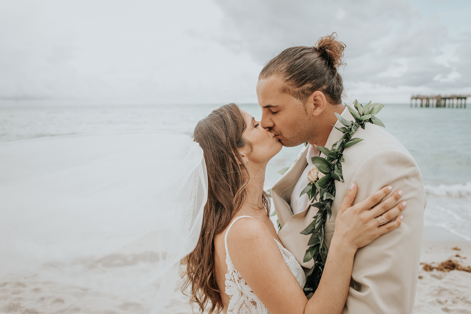 Wedding in Pelican hotel Miami. My name is Kate and I am family and wedding photographer