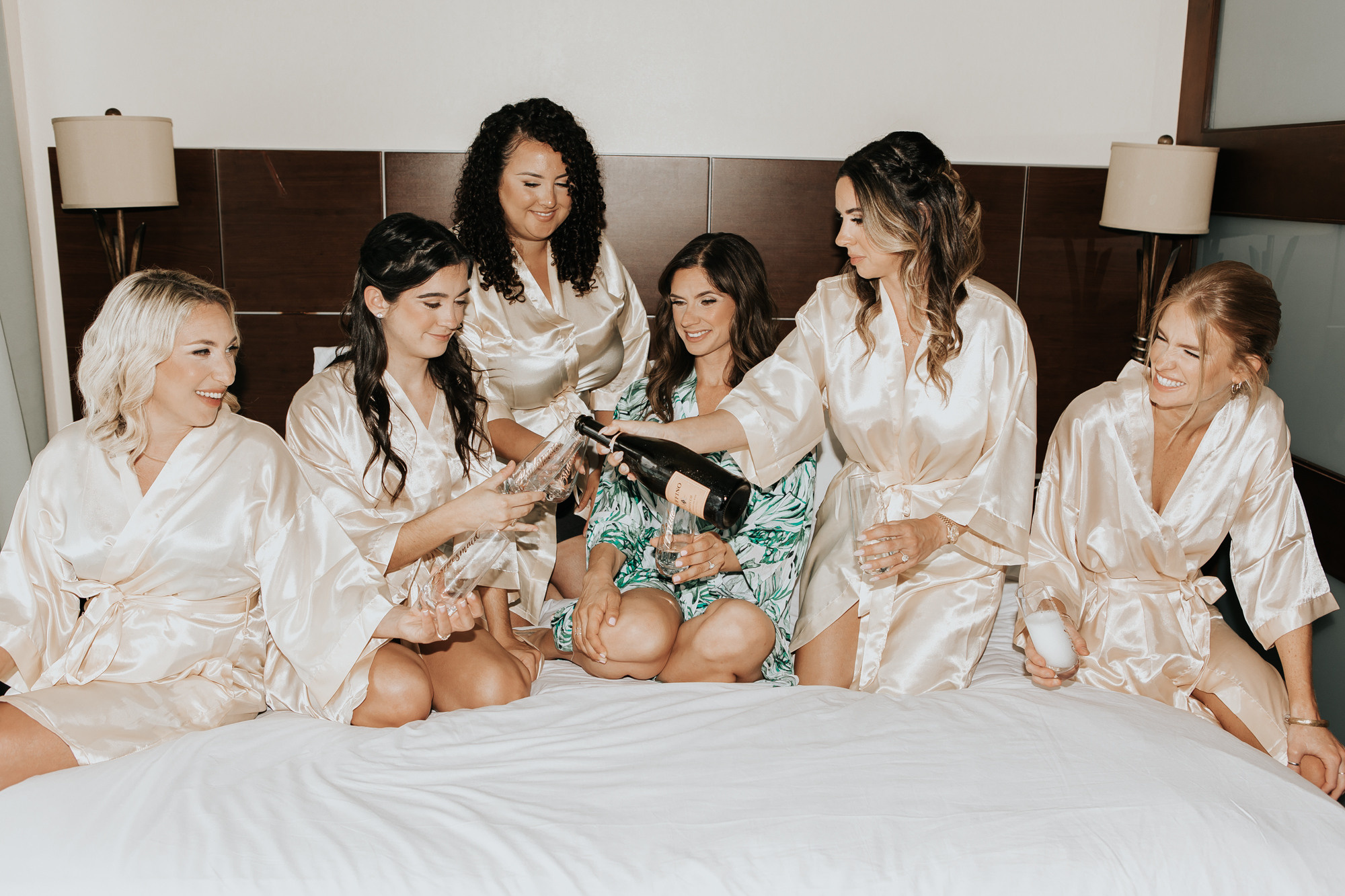 Wedding in Pelican hotel Miami. My name is Kate and I am family and wedding photographer