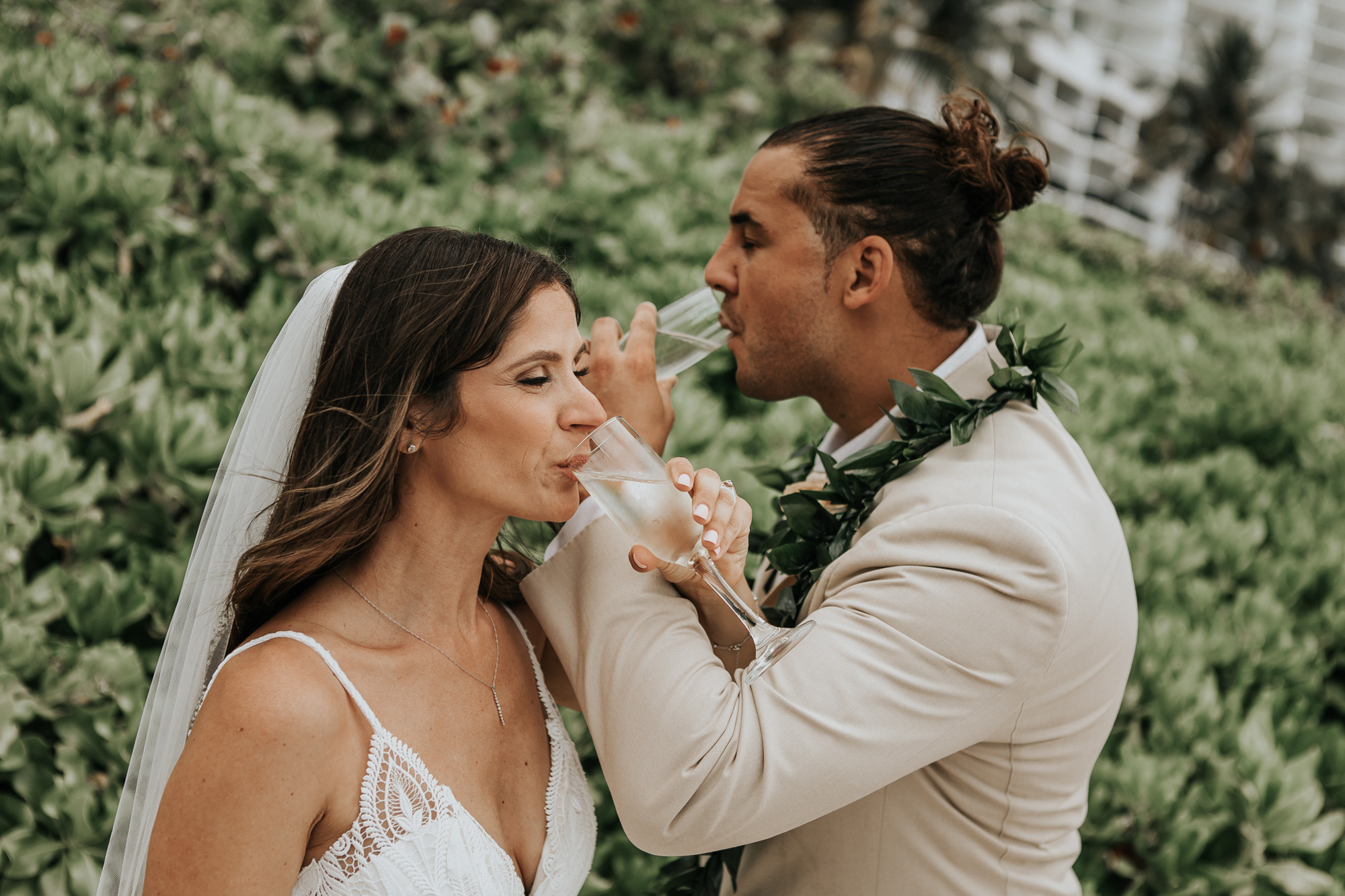 Wedding in Pelican hotel Miami. My name is Kate and I am family and wedding photographer
