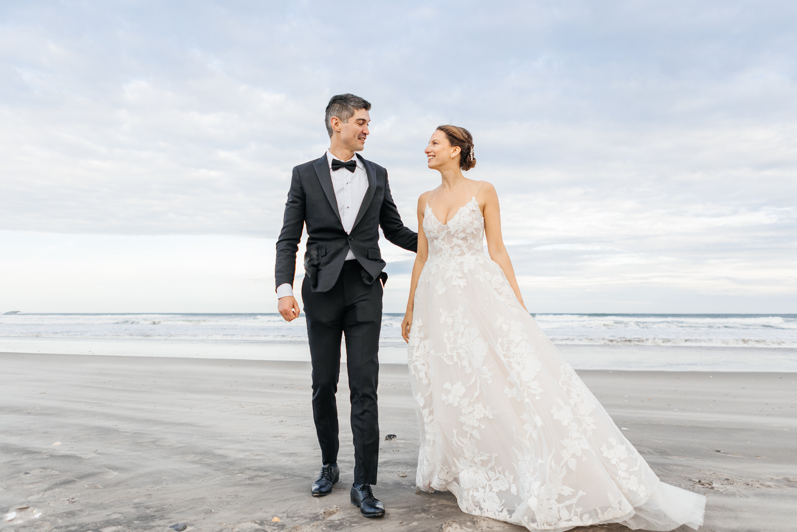 Wedding in Boston. My name is Kate and I am family and wedding photographer