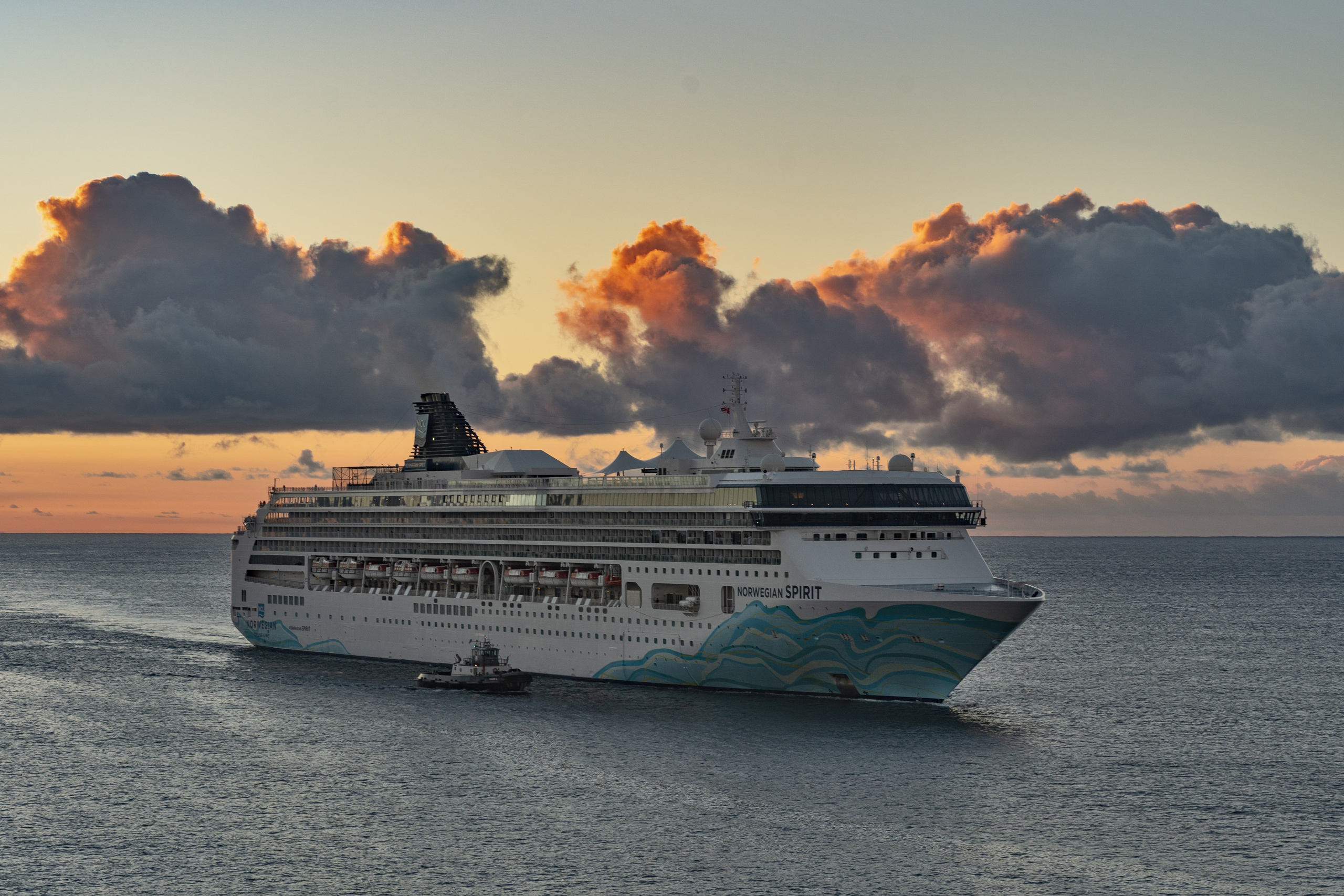 SHIPS. Awards winning photographer in Kauai, Hawaii