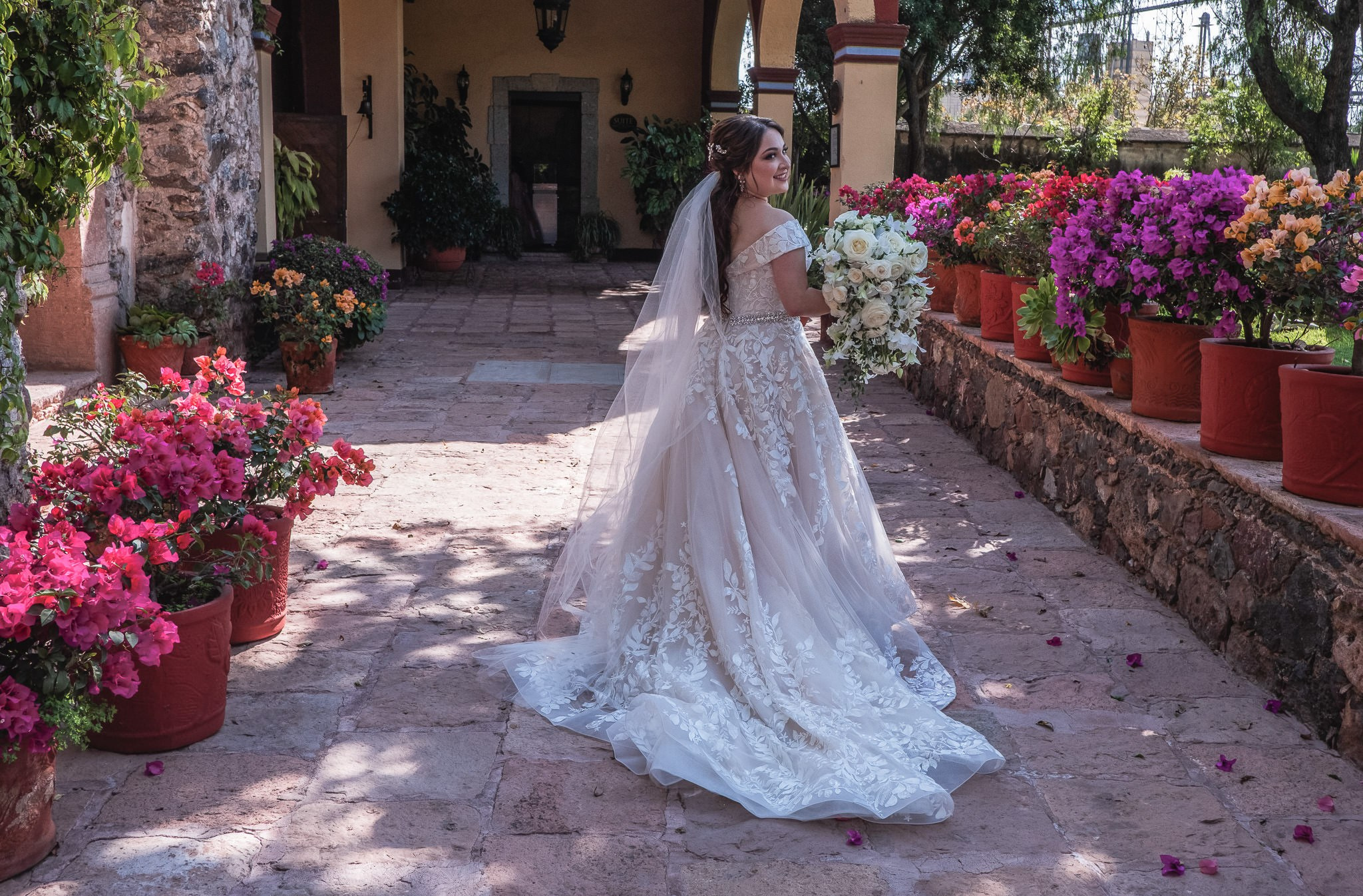 Gaby & Rodrigo / Queretaro. Wedding and family photographer in Mexico City