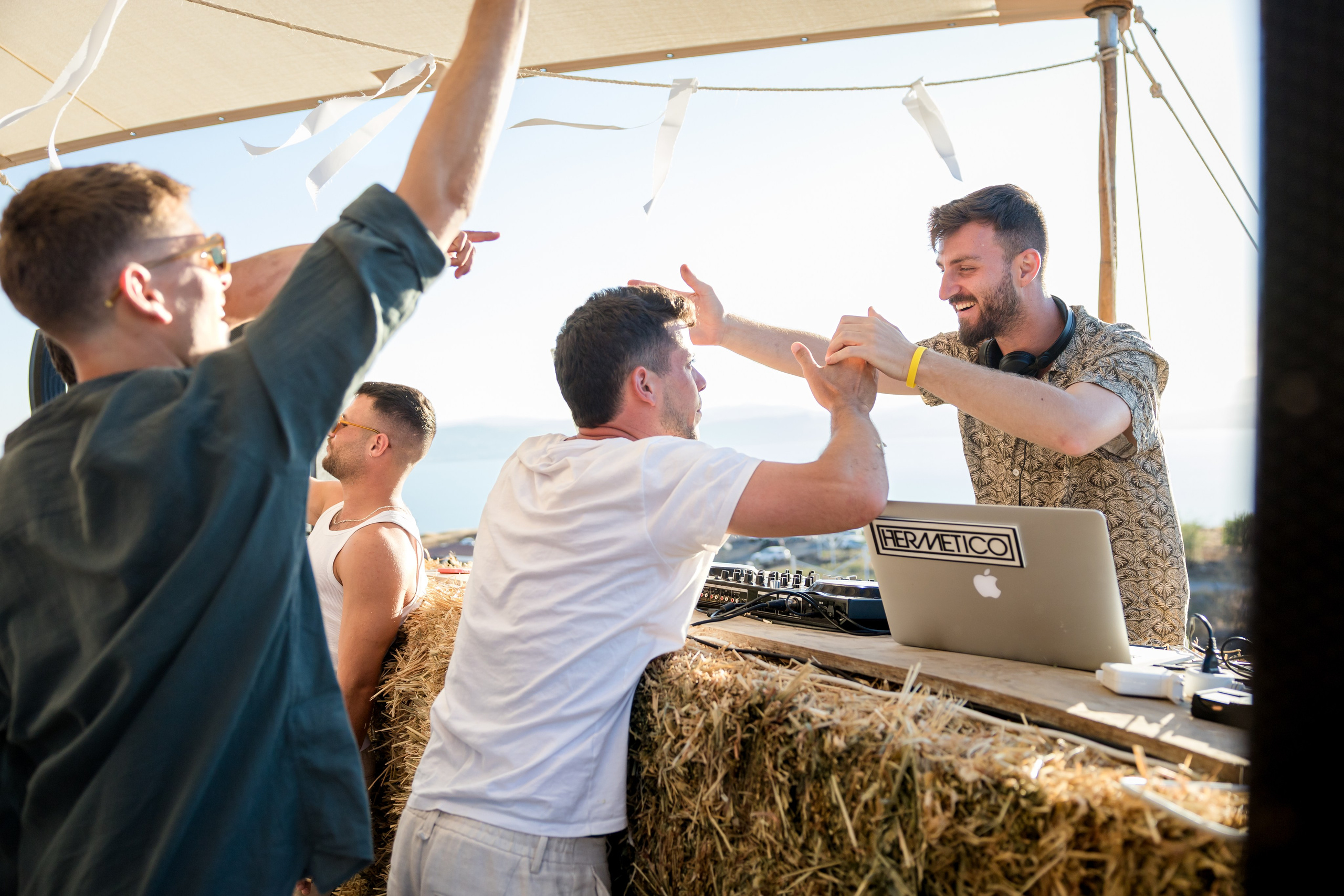 Omar & Nimrod. AMIR BUCHNIK PHOTOGRAPHER