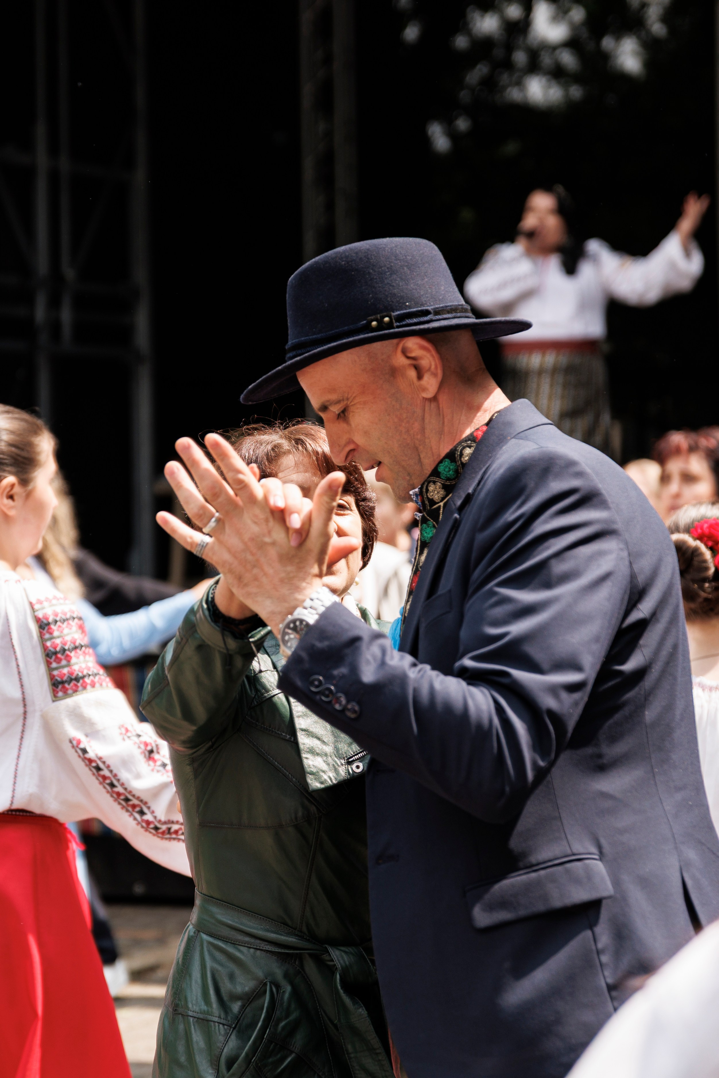 Hora Dorului 2025. Dienstleistungen