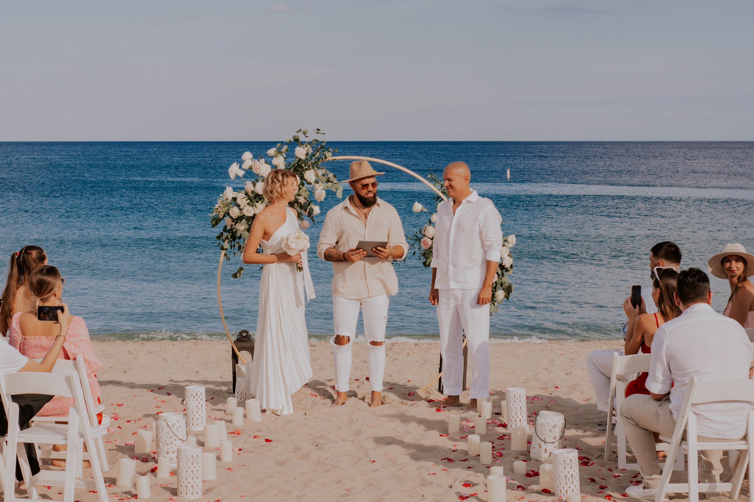 Wedding photography in Miami. Professional portrait photographer in Los Angeles | Axenia Haritonova