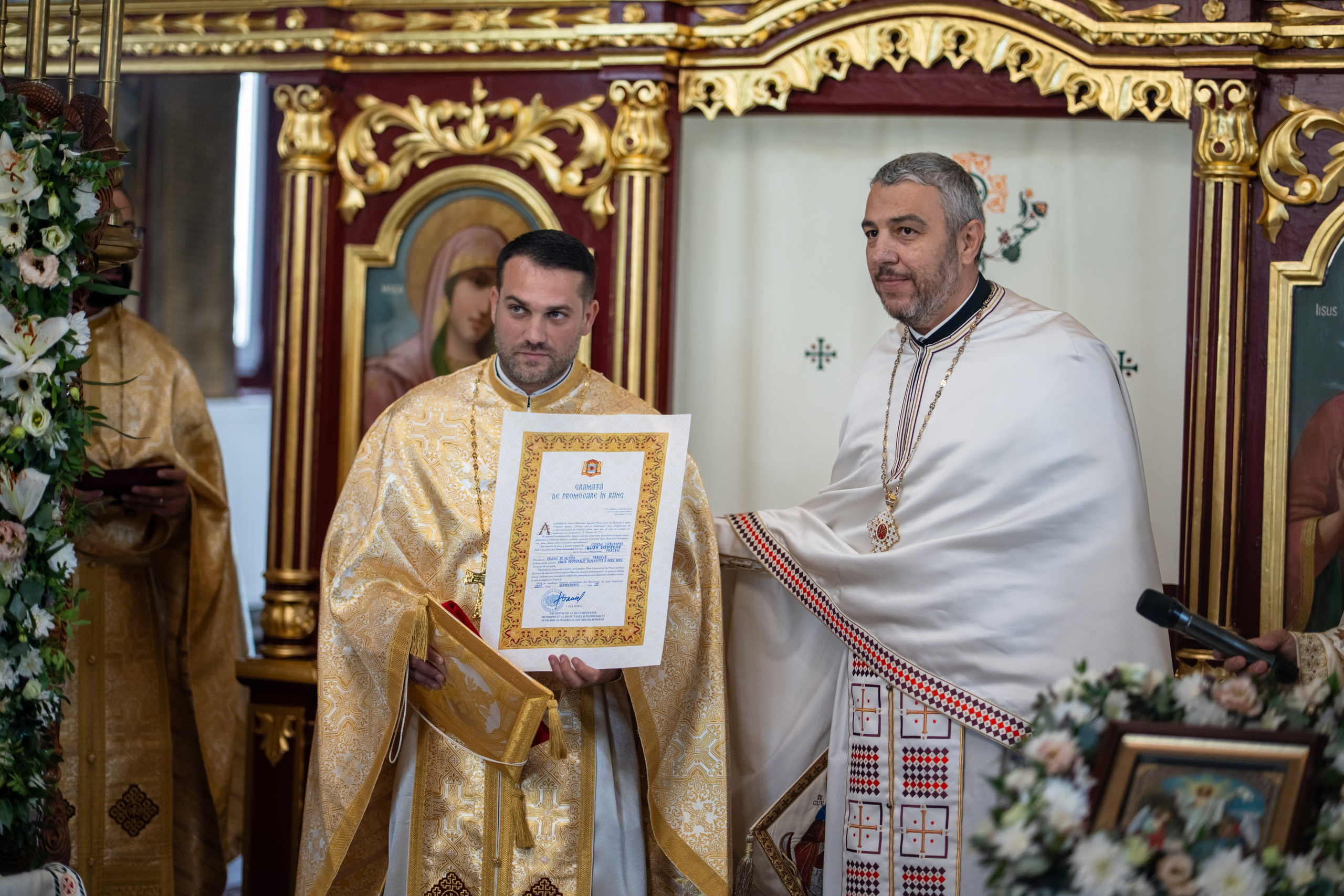 Sfințire Parohia Prăjani