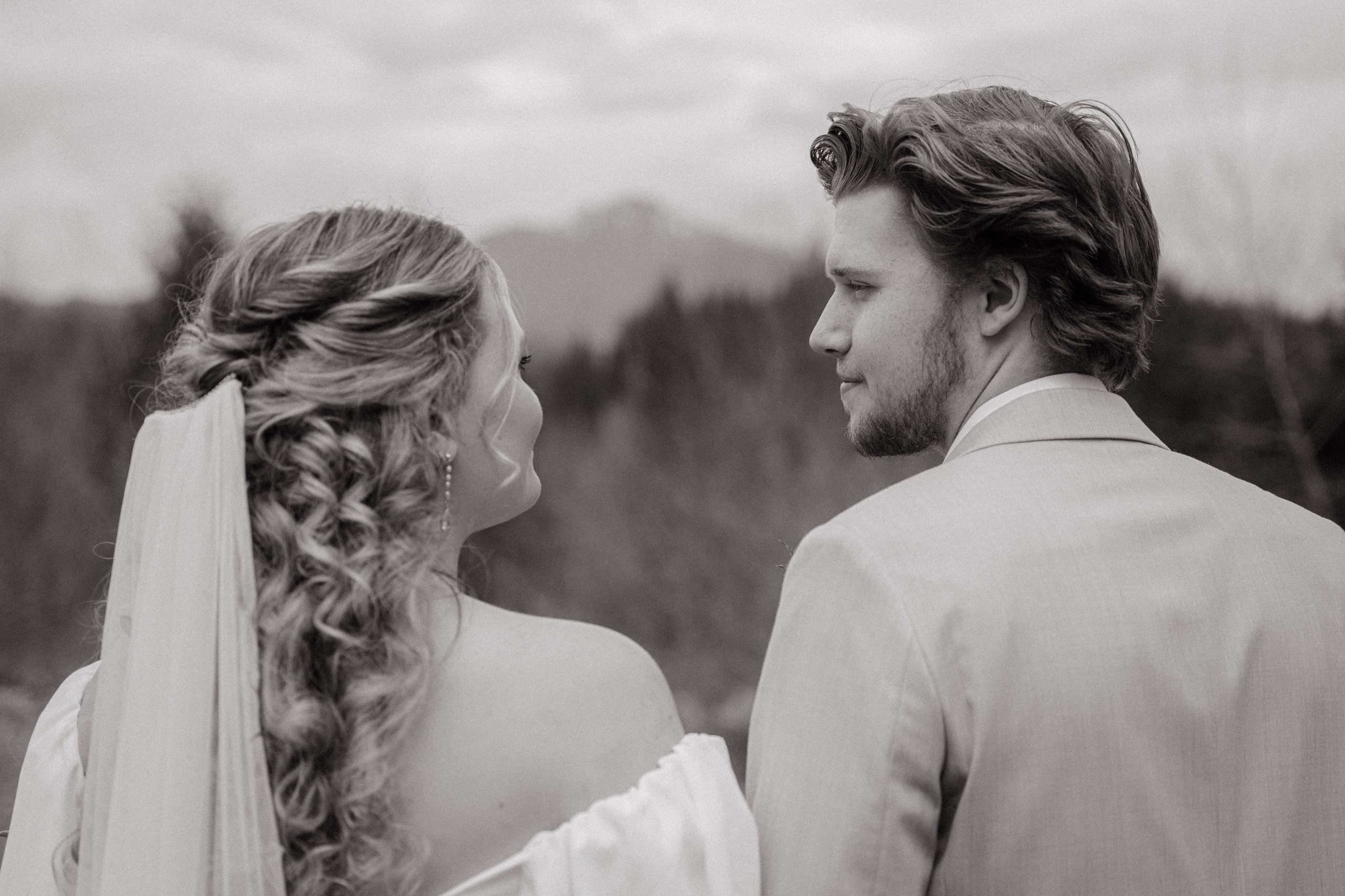 Katlyn and Josiah | Full Wedding day. Photographer in Washington Sophia D