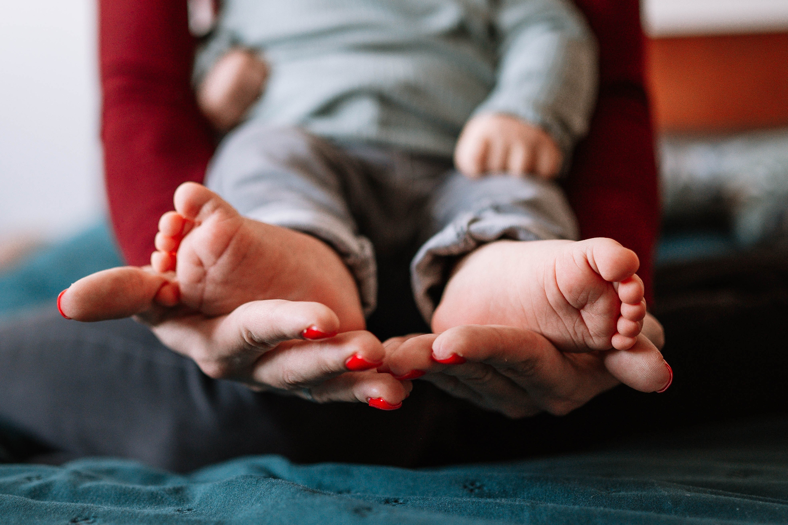 Lana - fotografisanje bebe kod kuće. Dečiji i porodični fotograf
