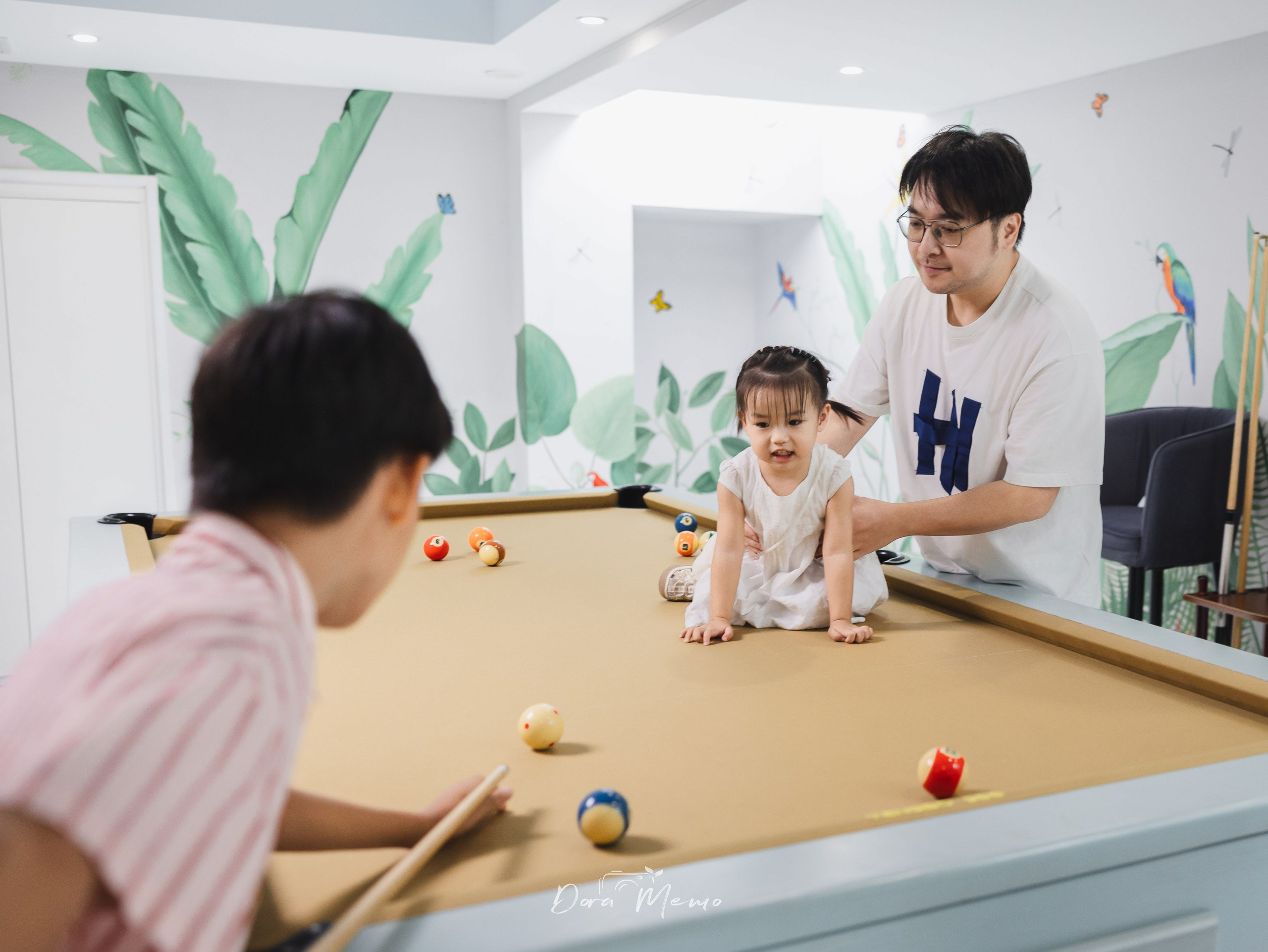 Shanghai Family Photographer — A Documentary Family Session Before Moving Abroad
