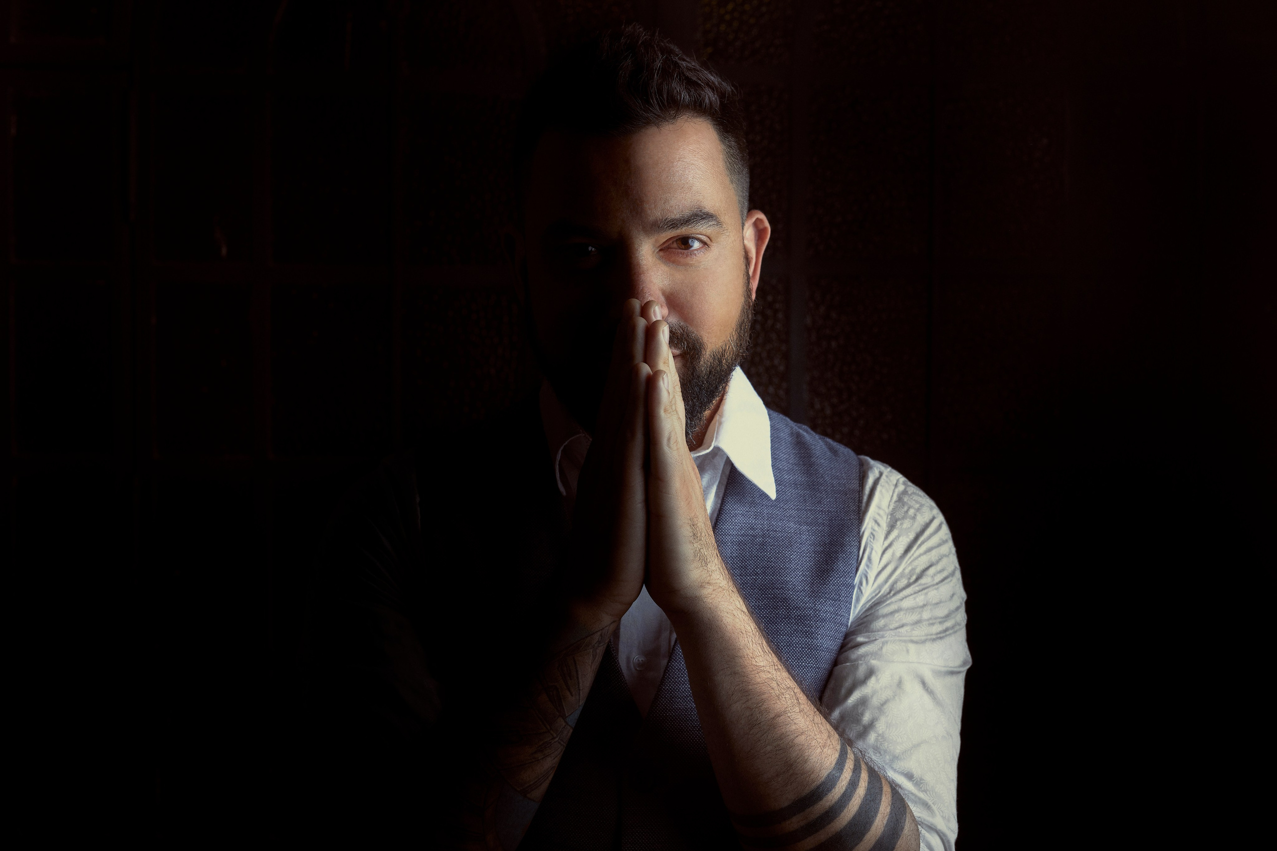 PABLO CORDERO | SOLO (Cover Session). Marcos Ferrari Fotógrafo