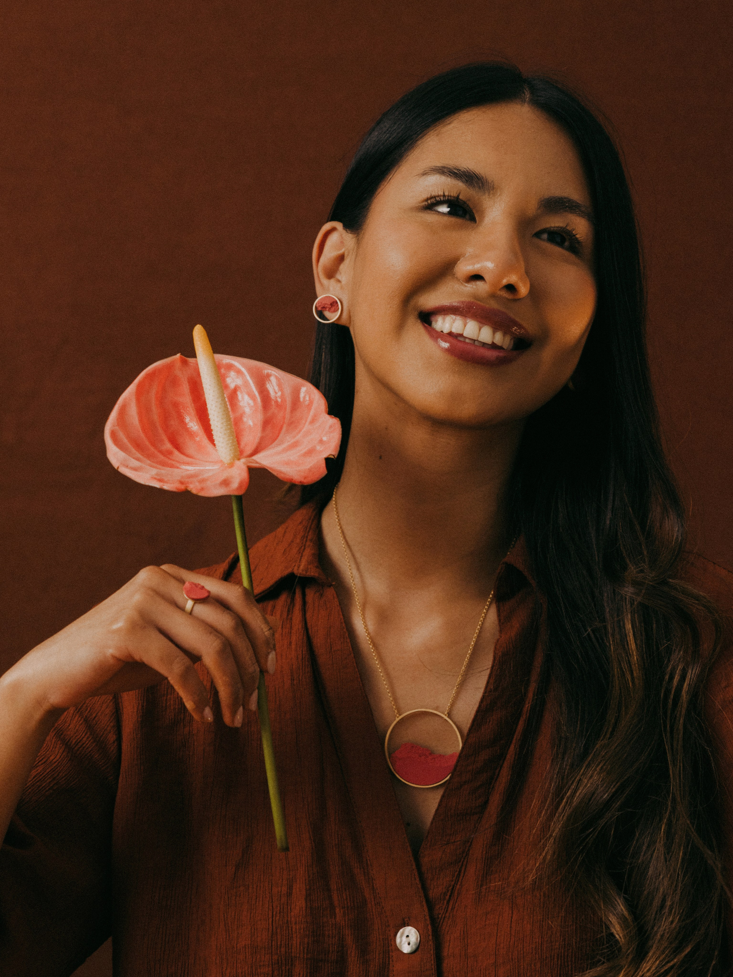 Joyería Lifestyle Barcelona: Fotografía de Marca DSNU. Creador de contenido visual en Barcelona | Dima Kit