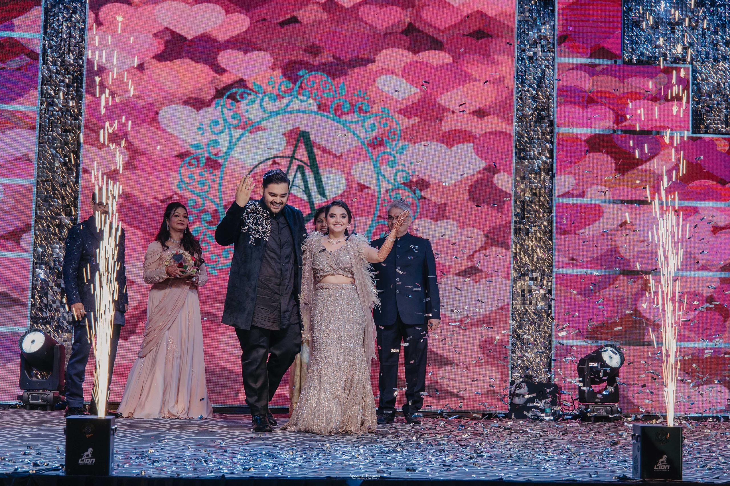 #ADIकीAESHहै