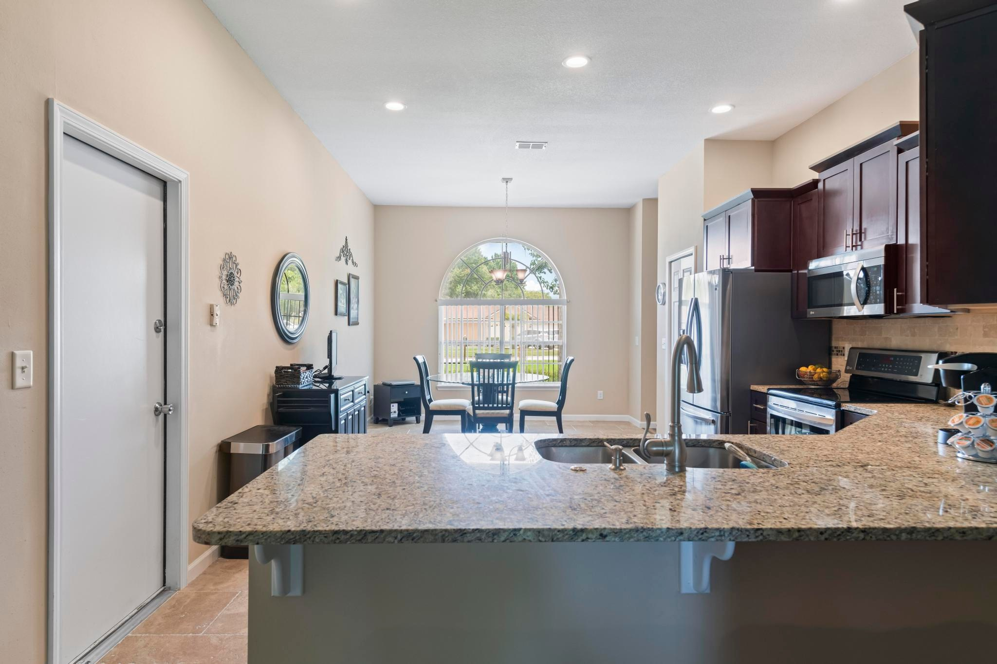 Bridgecreek Drive W, Jacksonville Fl 32 244