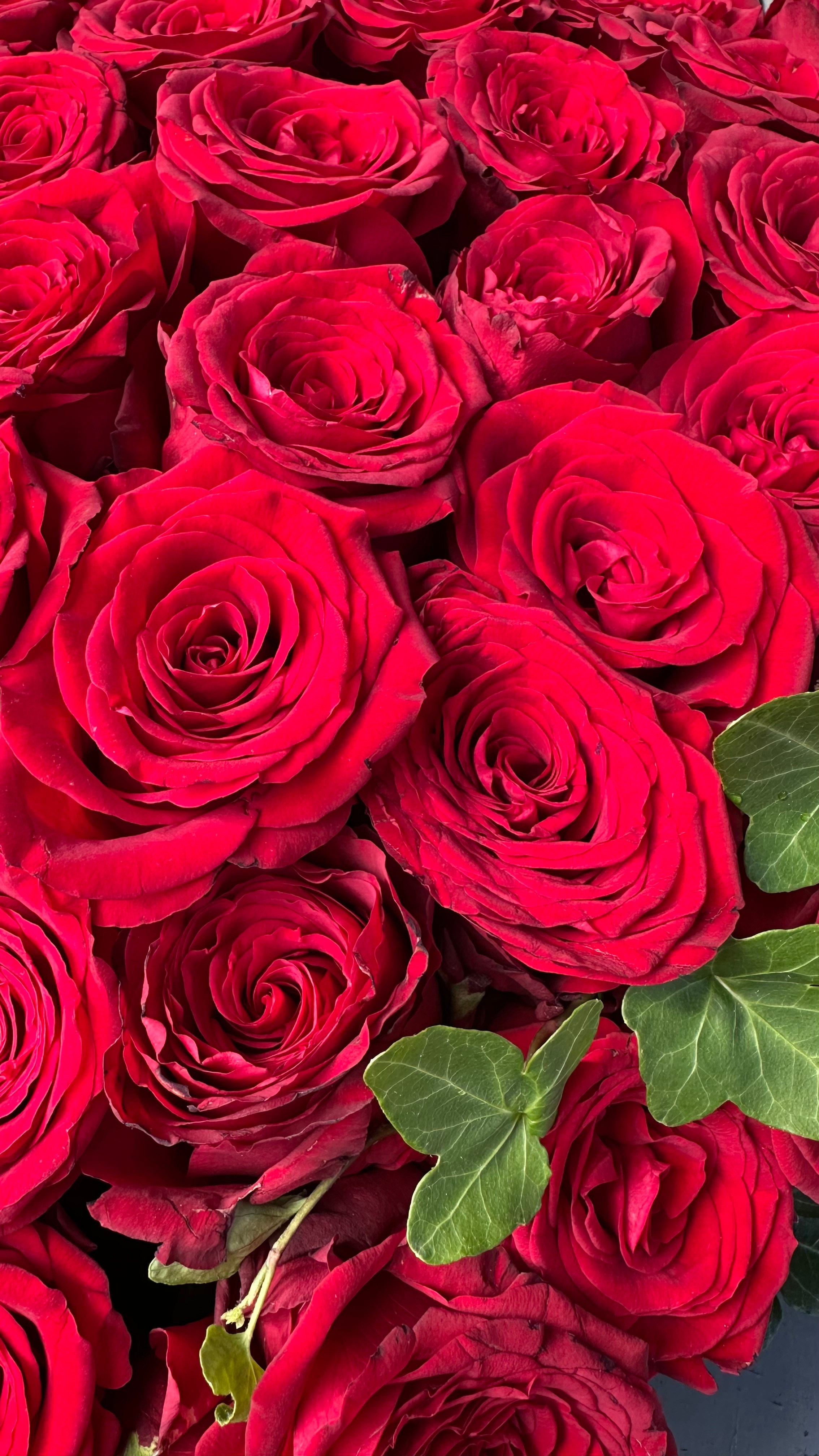 Alt til sorgsbinderi i Aarhus N. Akropolis Blomster | Din døgn blomsterbutik i Aarhus