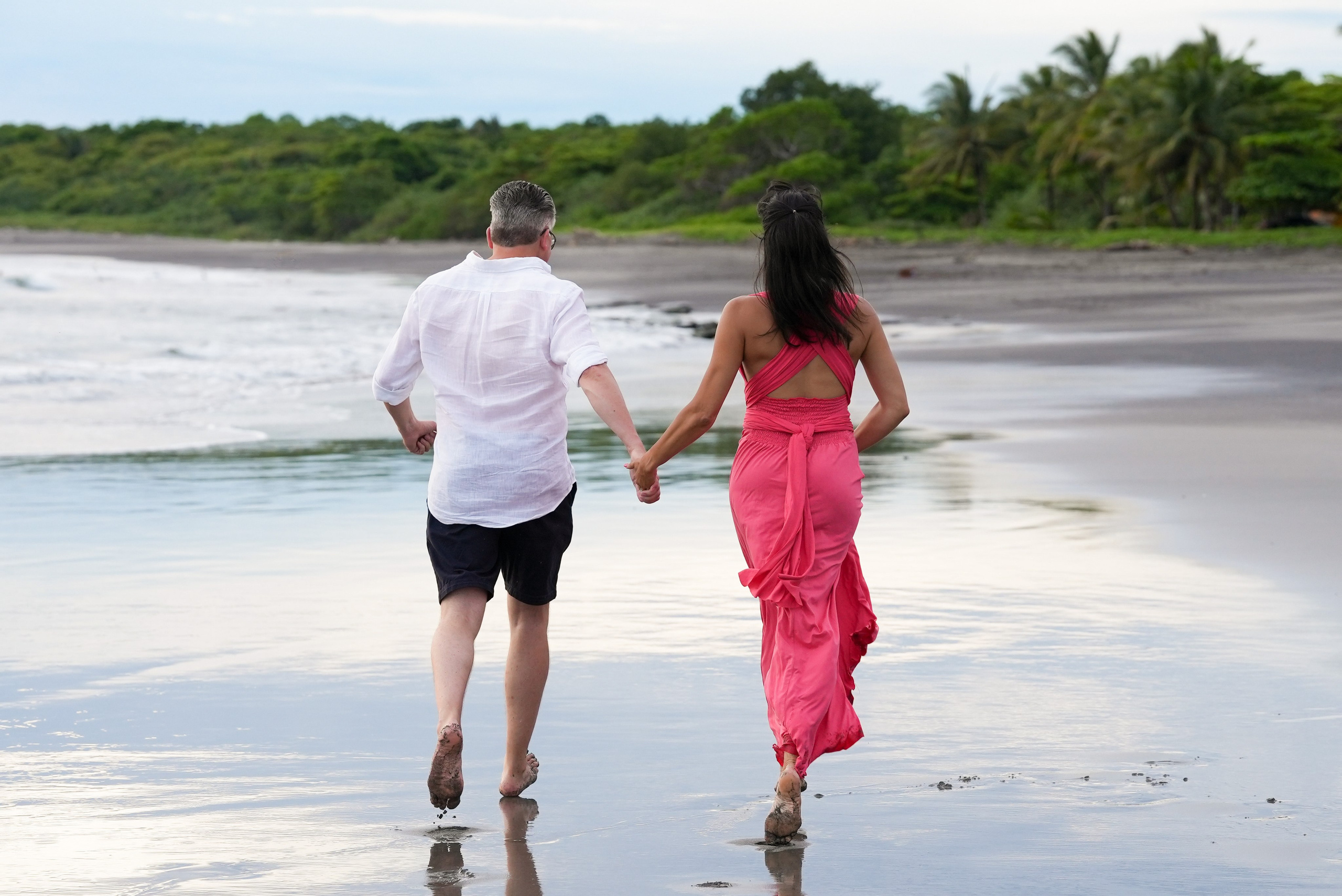 Damian & Sandy - Lovestory in Costa Rica. Fotostudio in Metzingen
