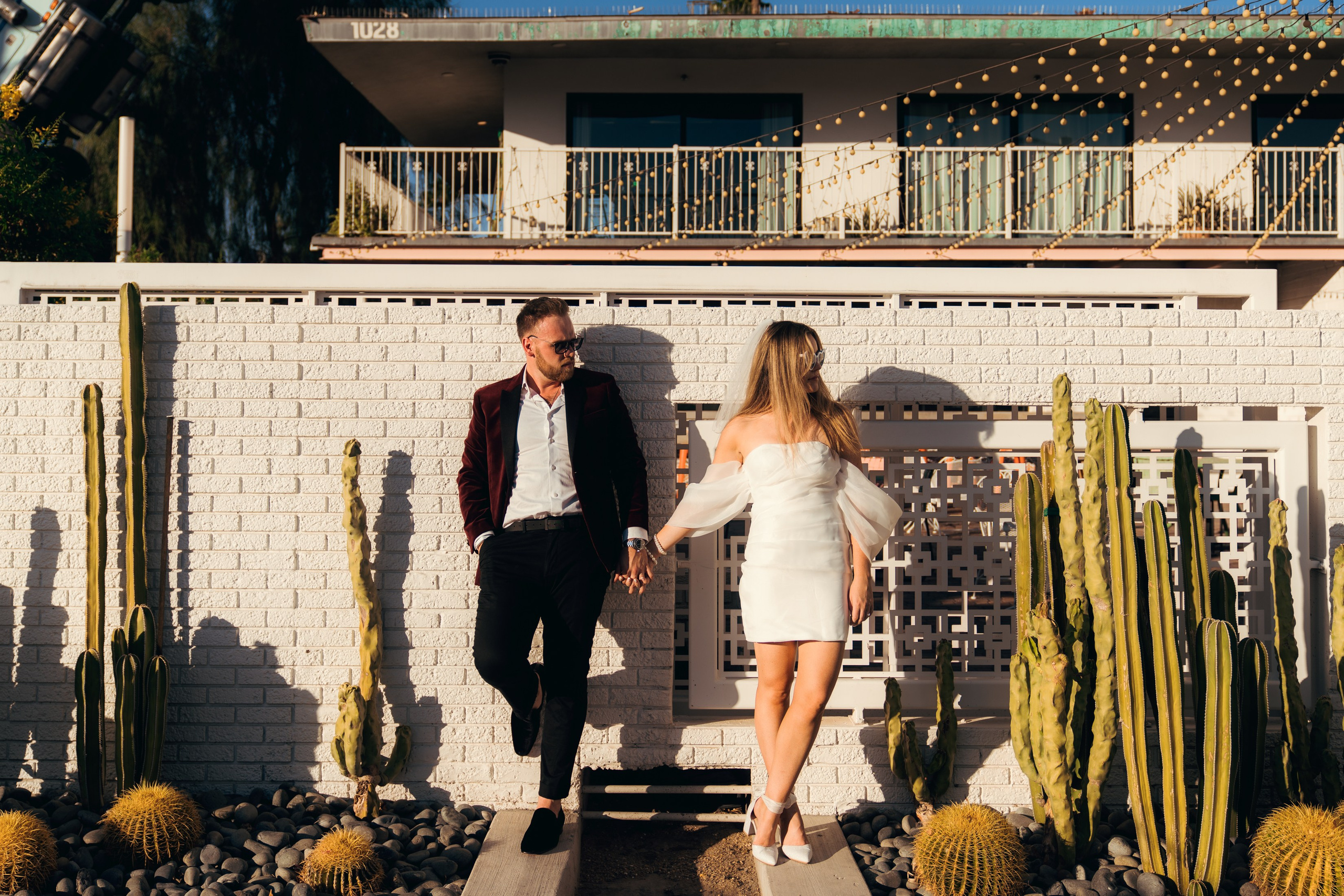 Madison&Ryan. Wedding & elopement photographer Viktoriya Kravtsov. Las Vegas