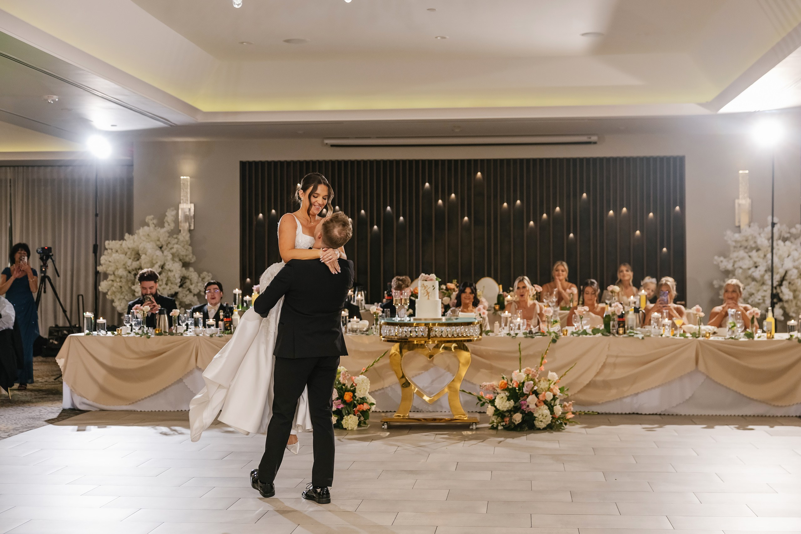 09.06.2025 Wedding. Wedding family event photographer in Chicago Nick Yushevich