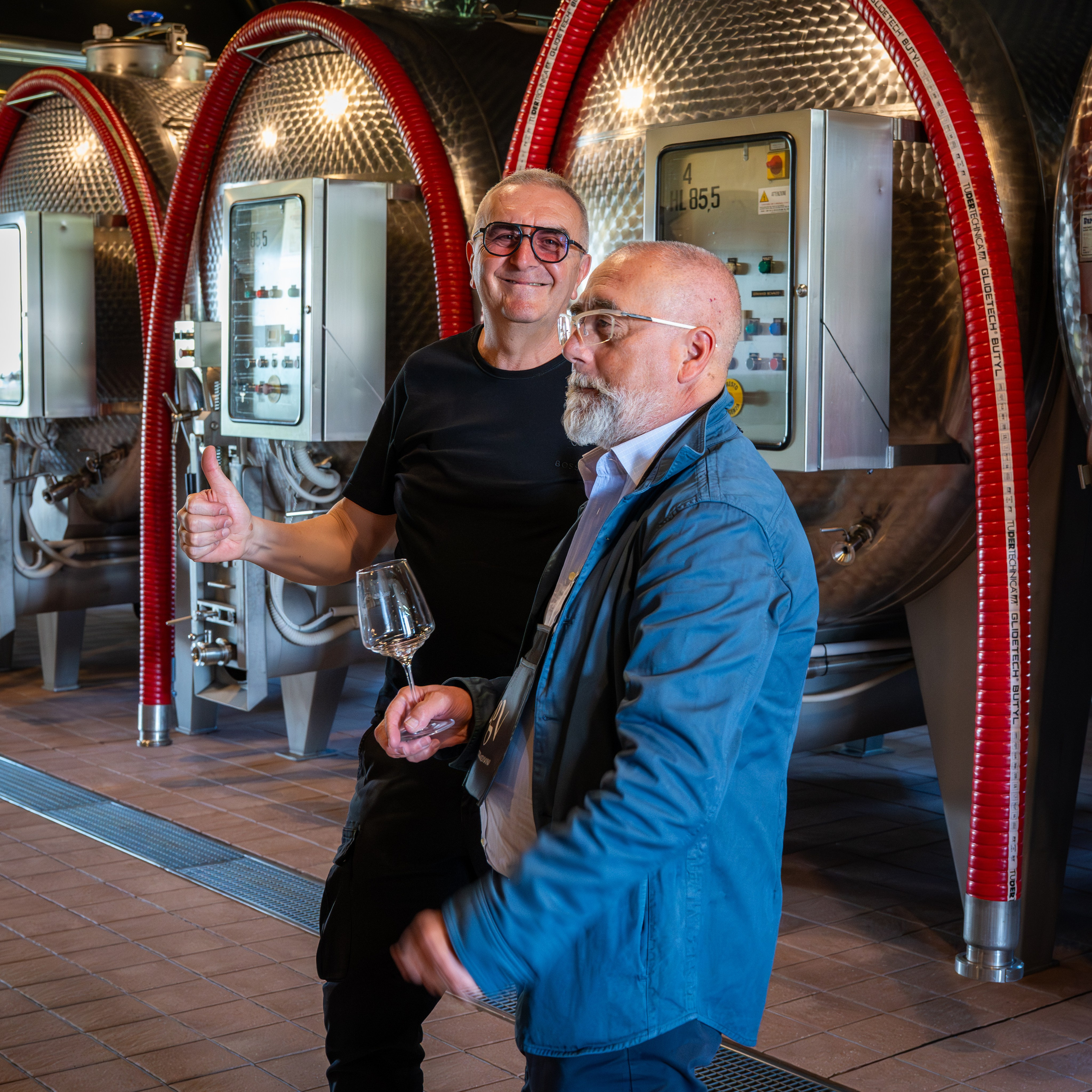 Cuzziol Grandi Vini e Cantine Parusso Monforte. “Gianmaria Coscia fotografo per passione”